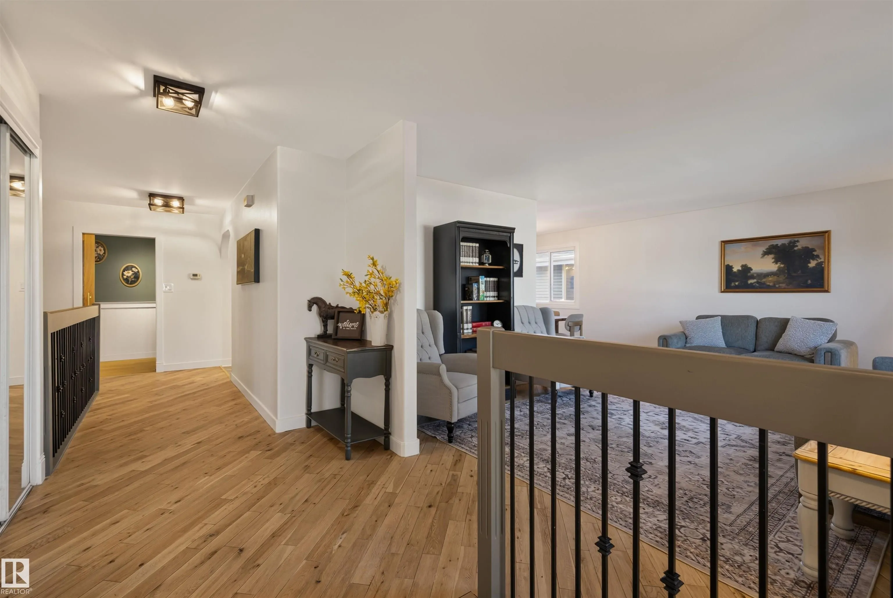 10563 35 AVE
