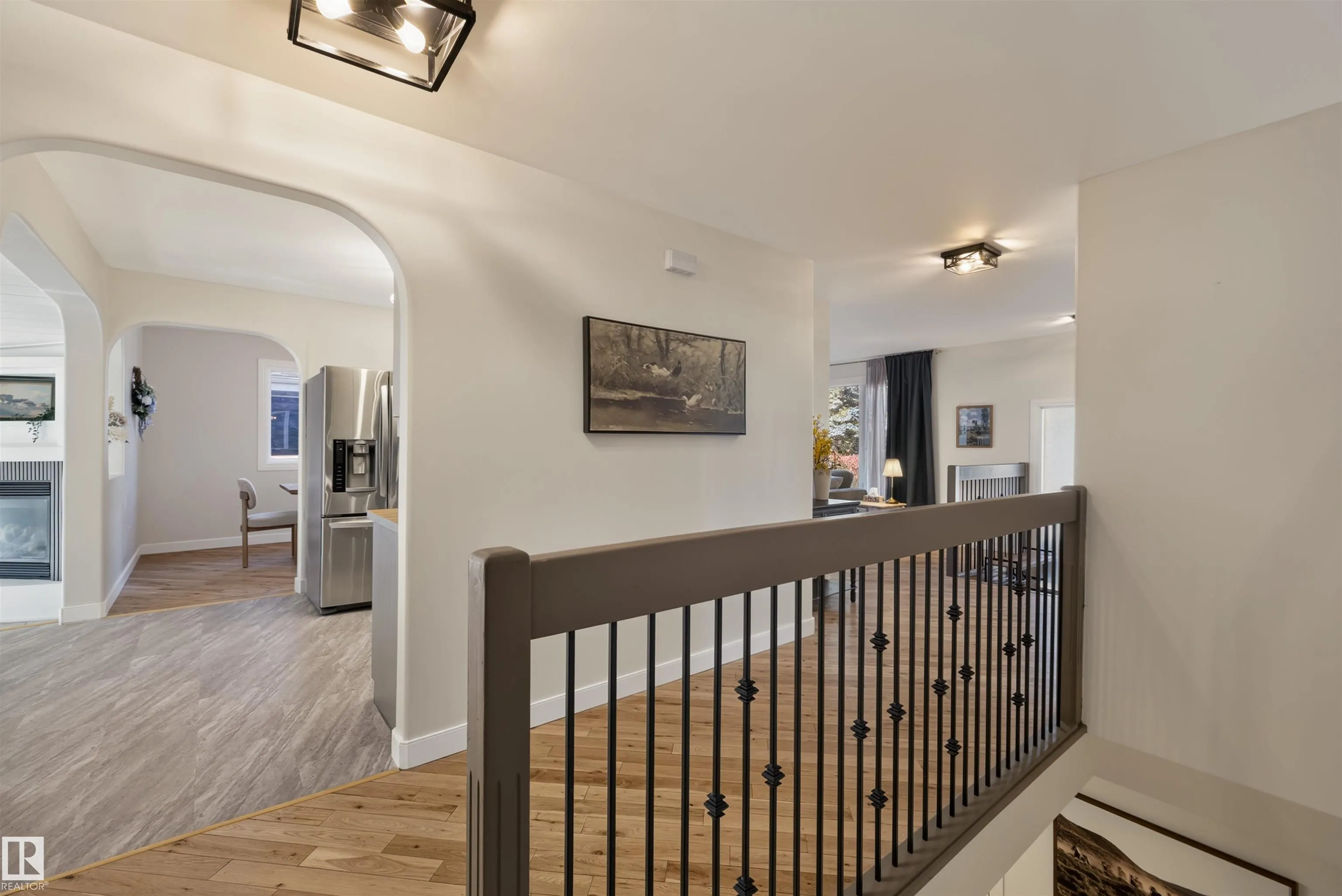 10563 35 AVE