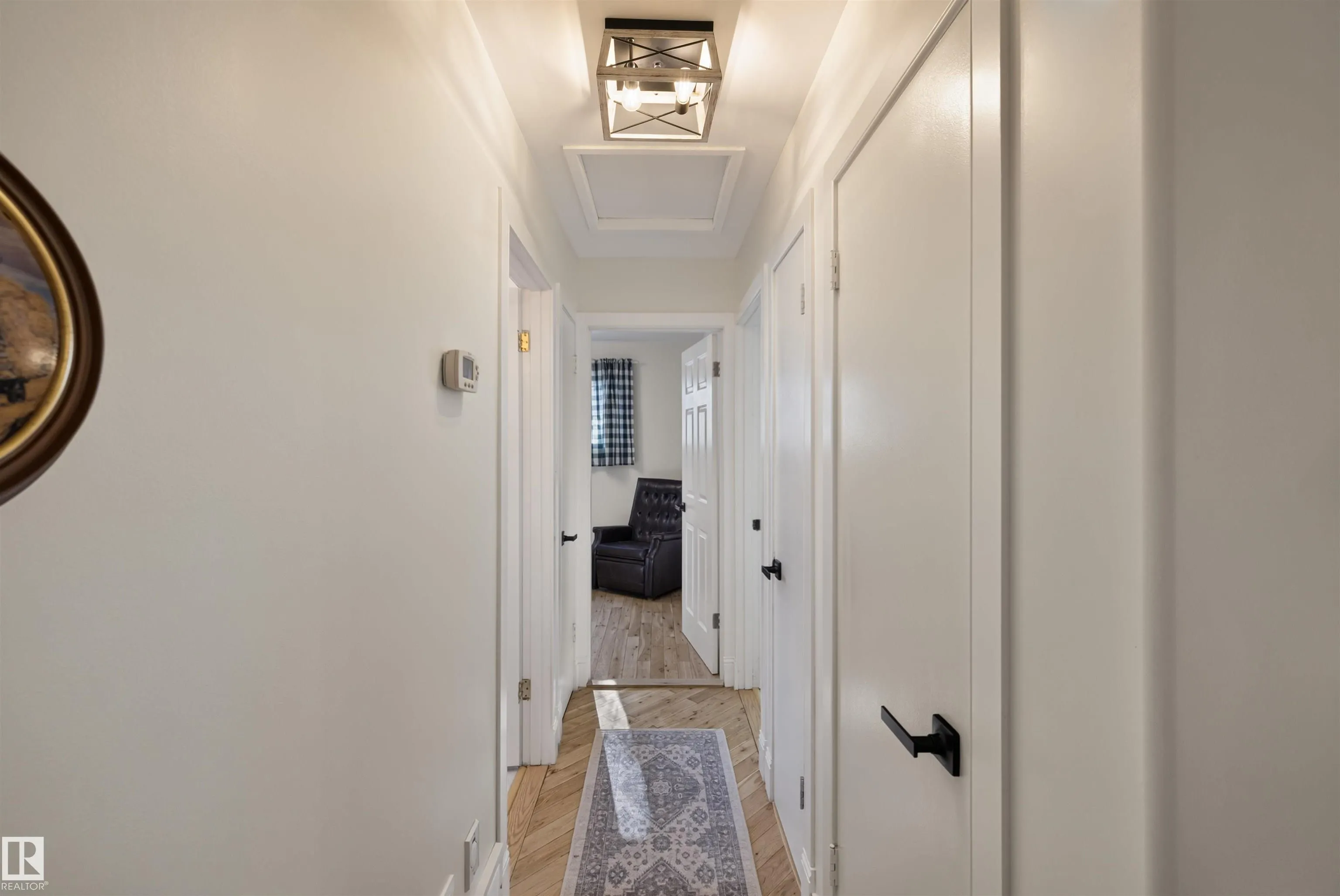 10563 35 AVE