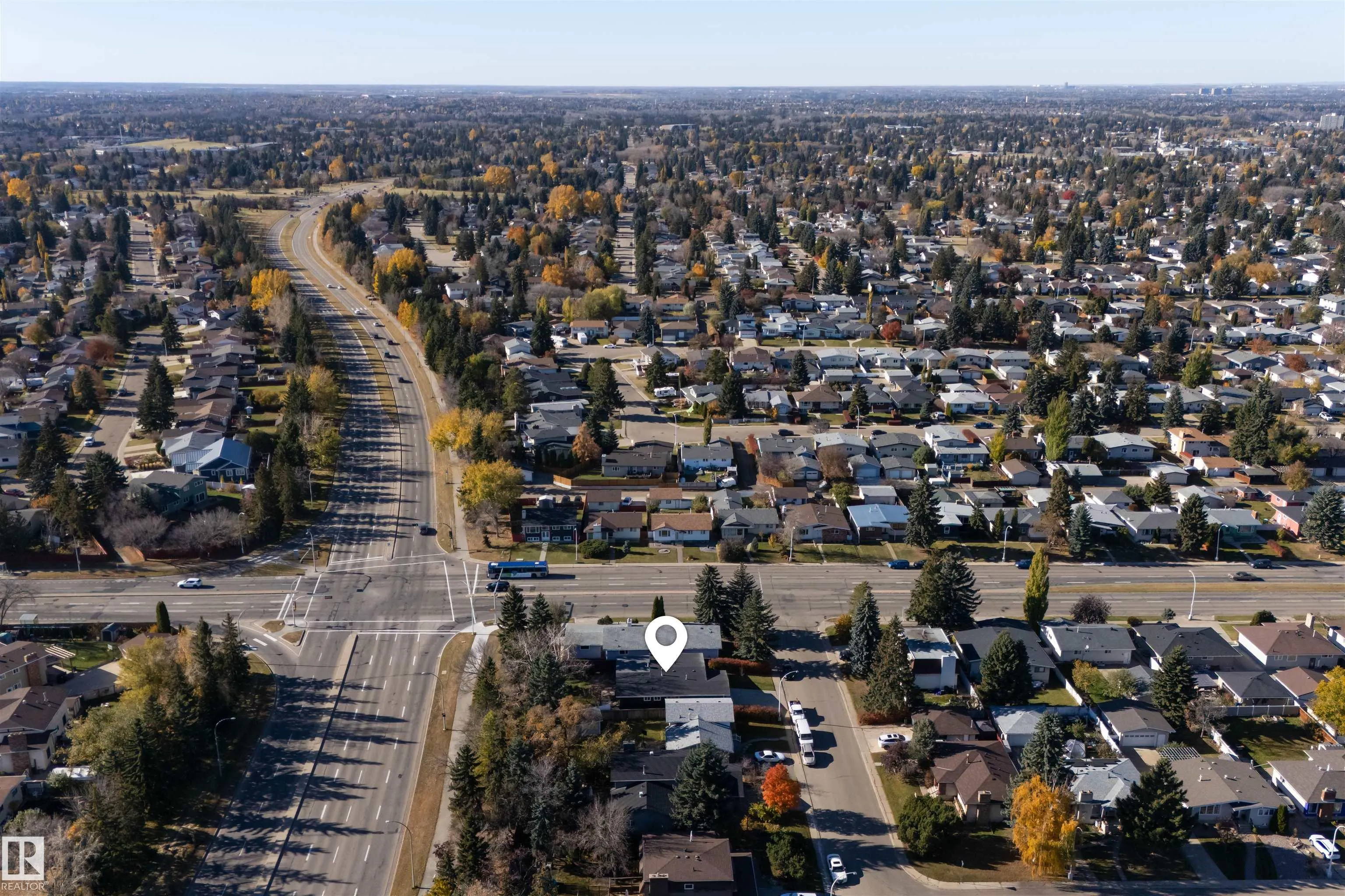 10563 35 AVE