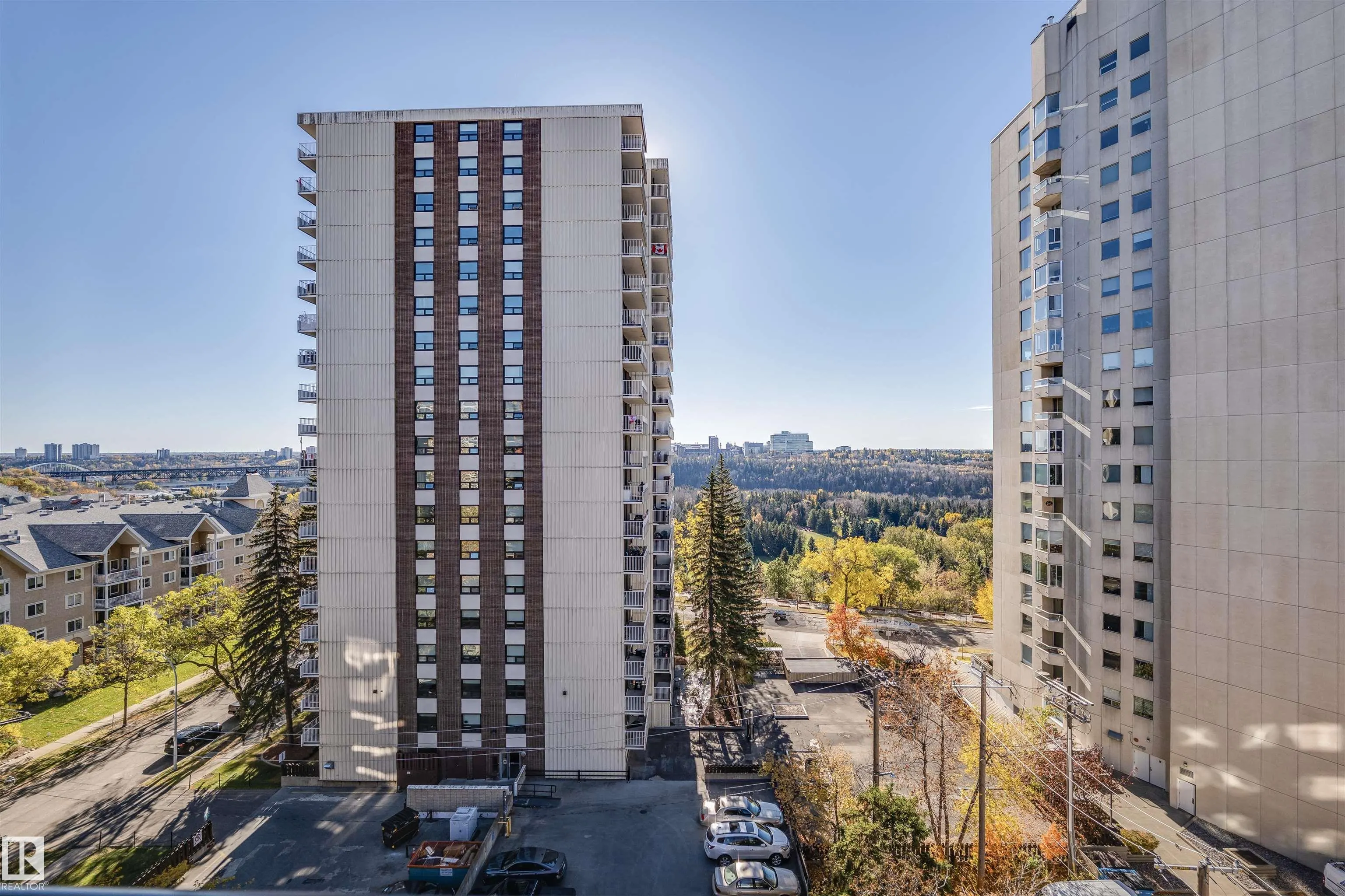 10050 118 Street