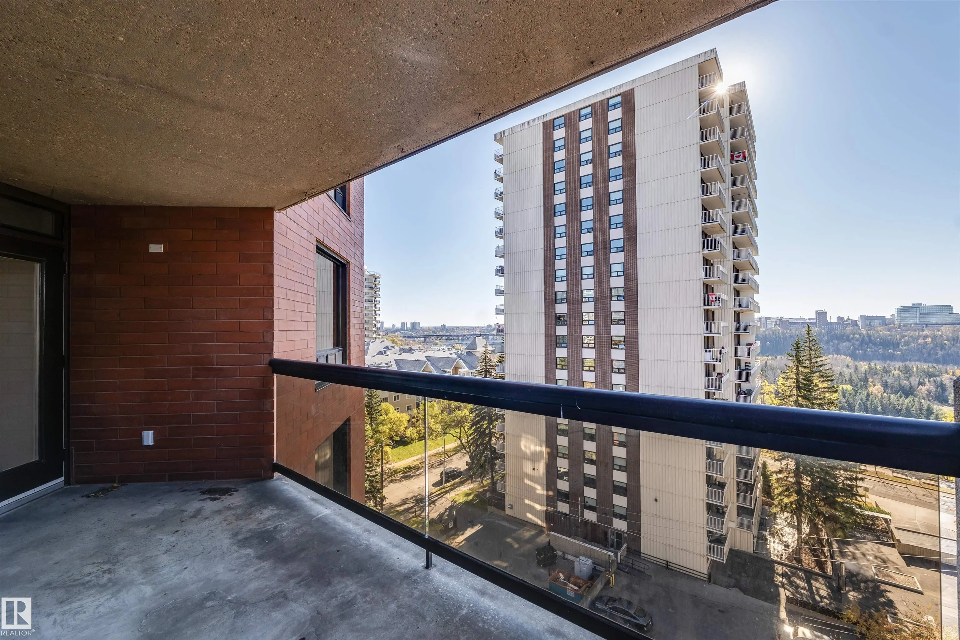 10050 118 Street