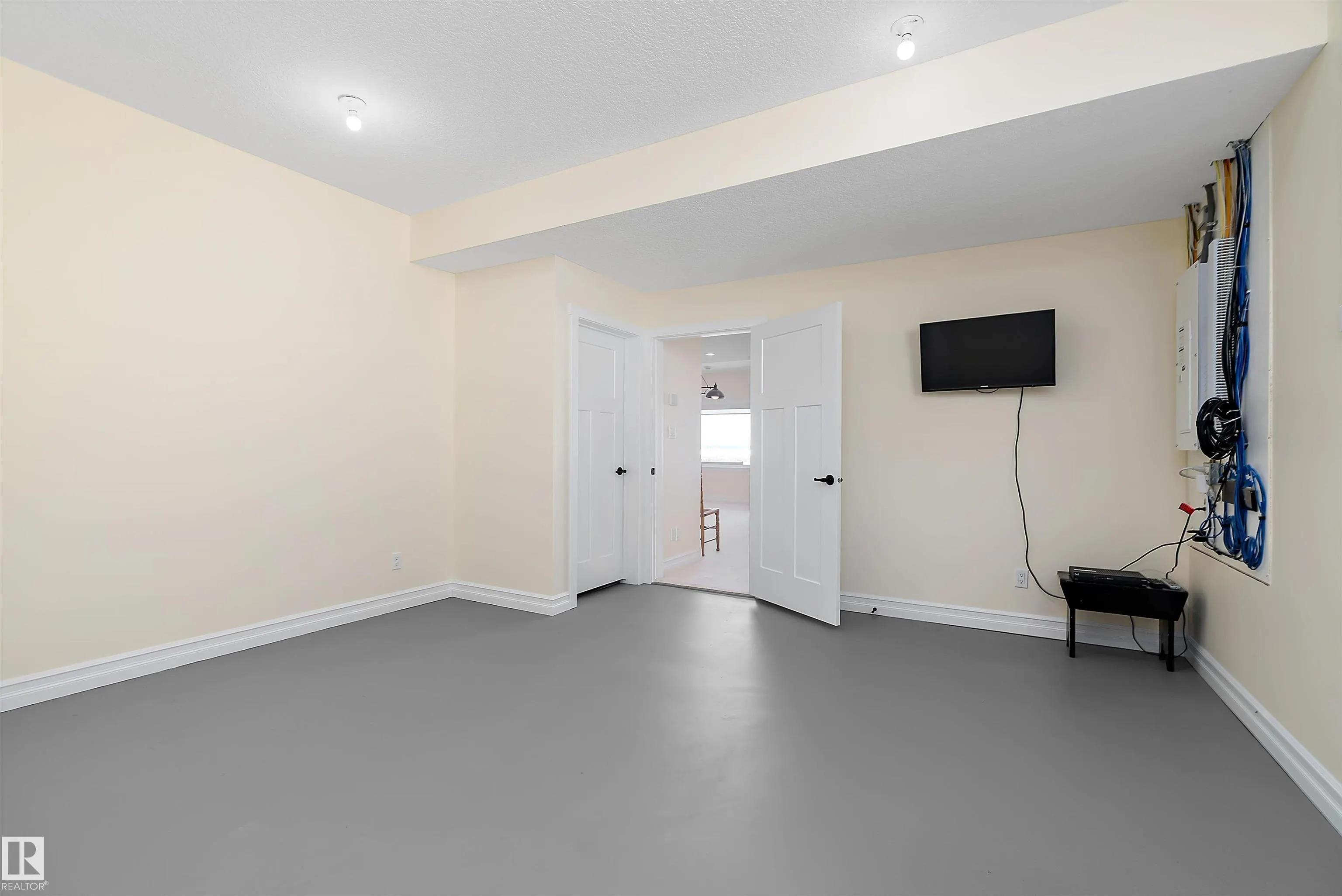 17 55101 STE. ANNE Trail