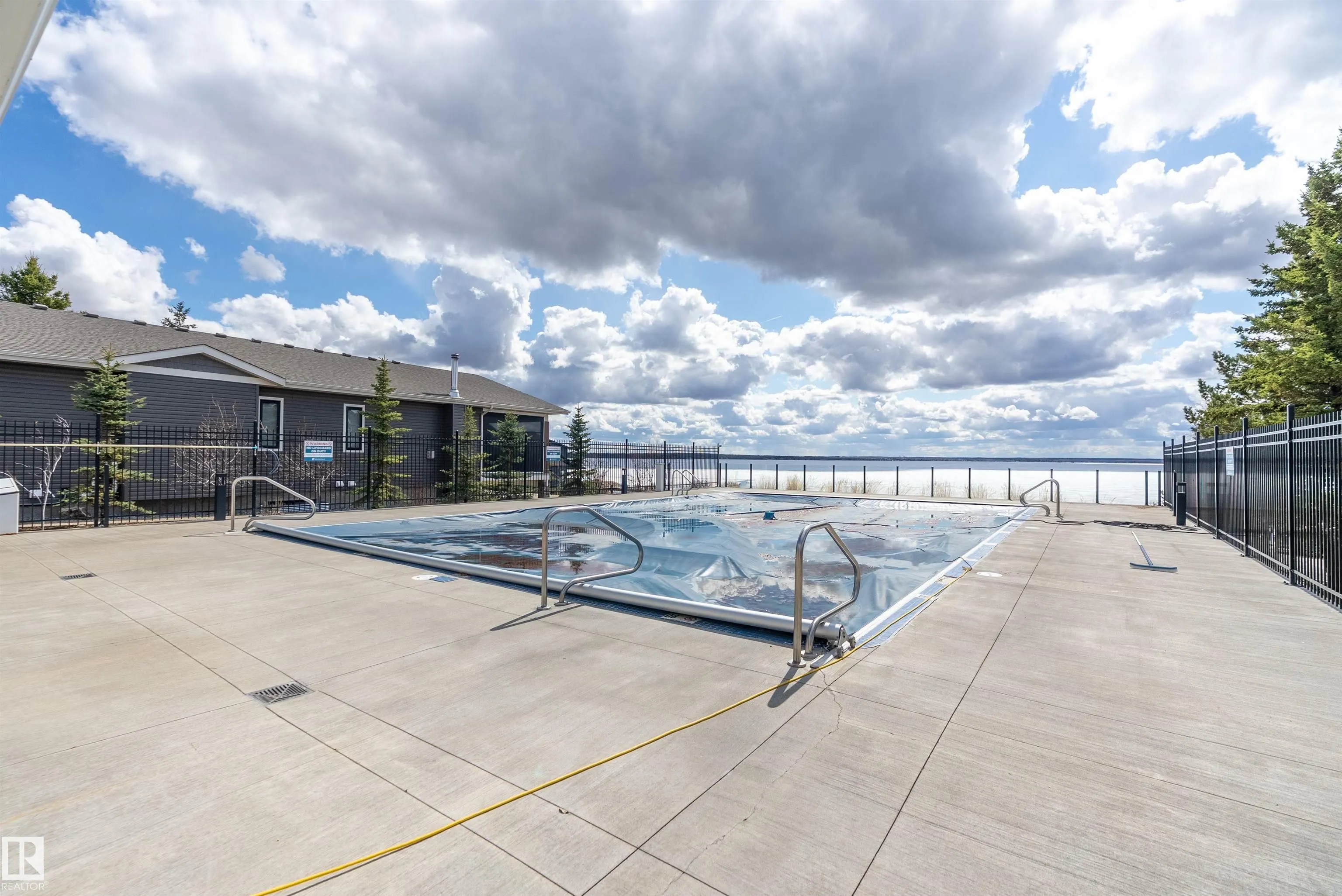 17 55101 STE. ANNE Trail