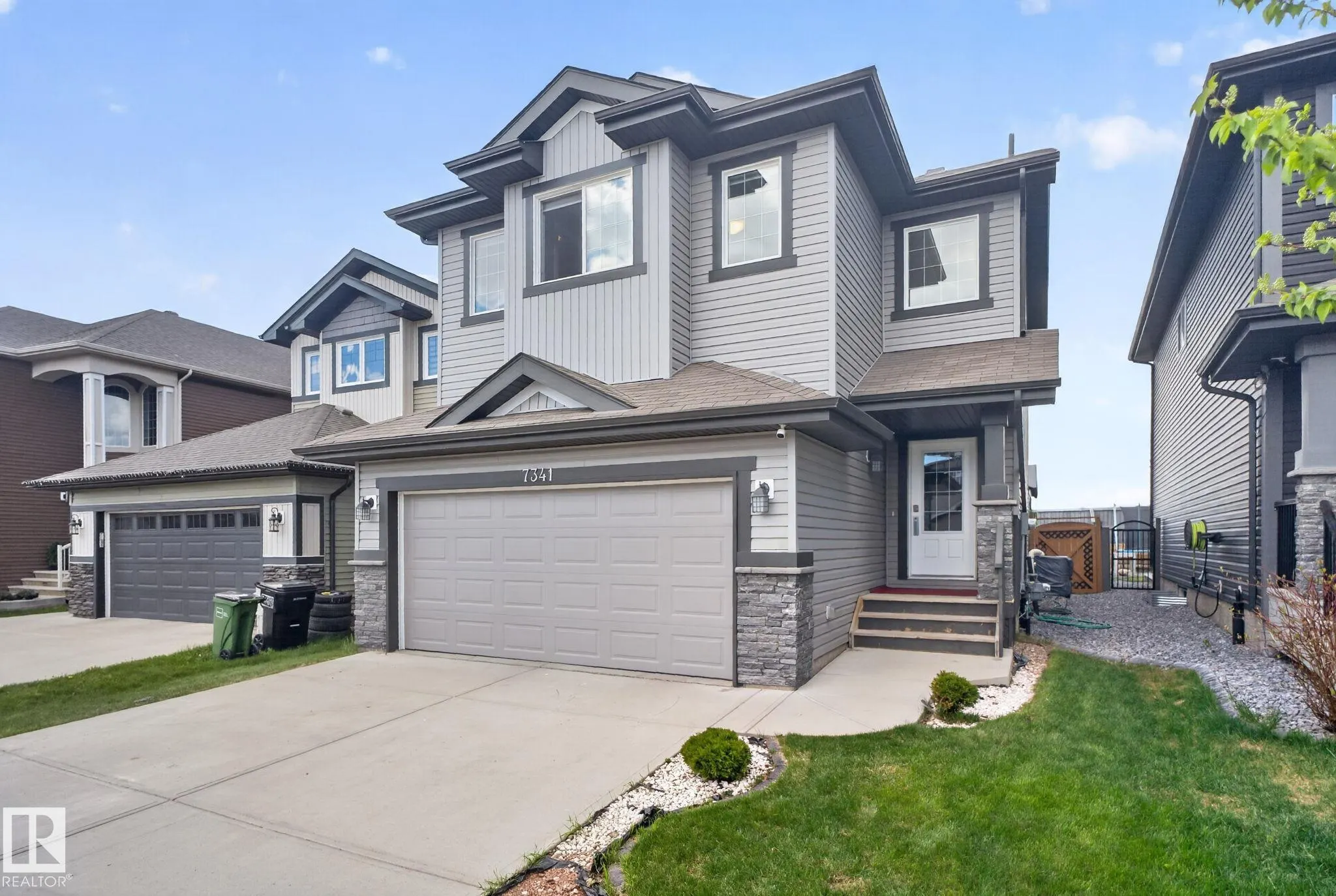 7341 ARMOUR Crescent