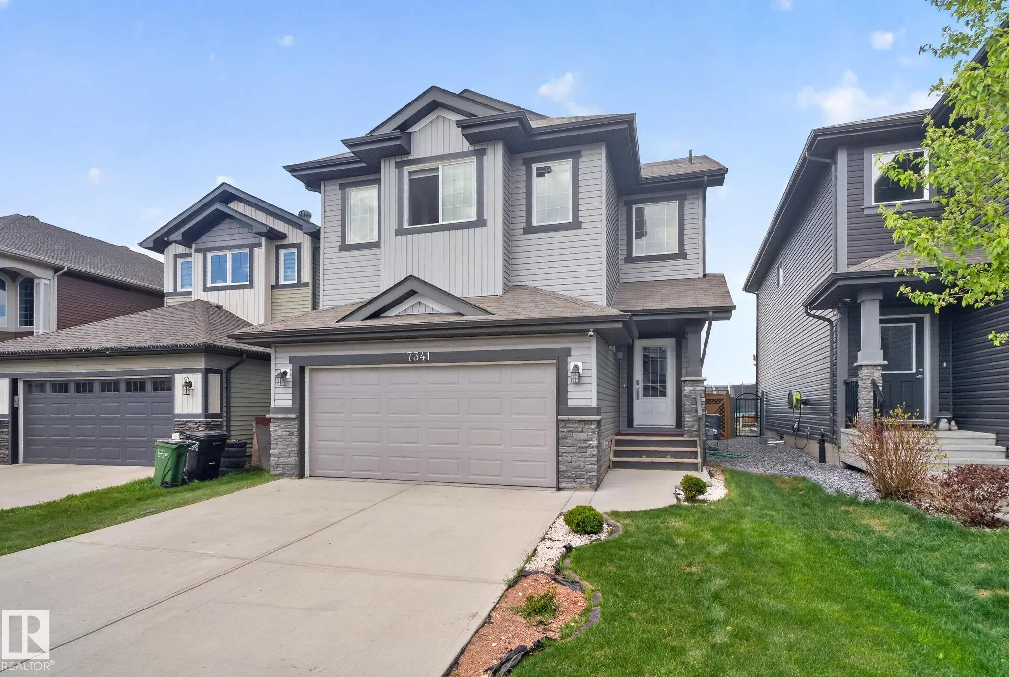 7341 ARMOUR Crescent