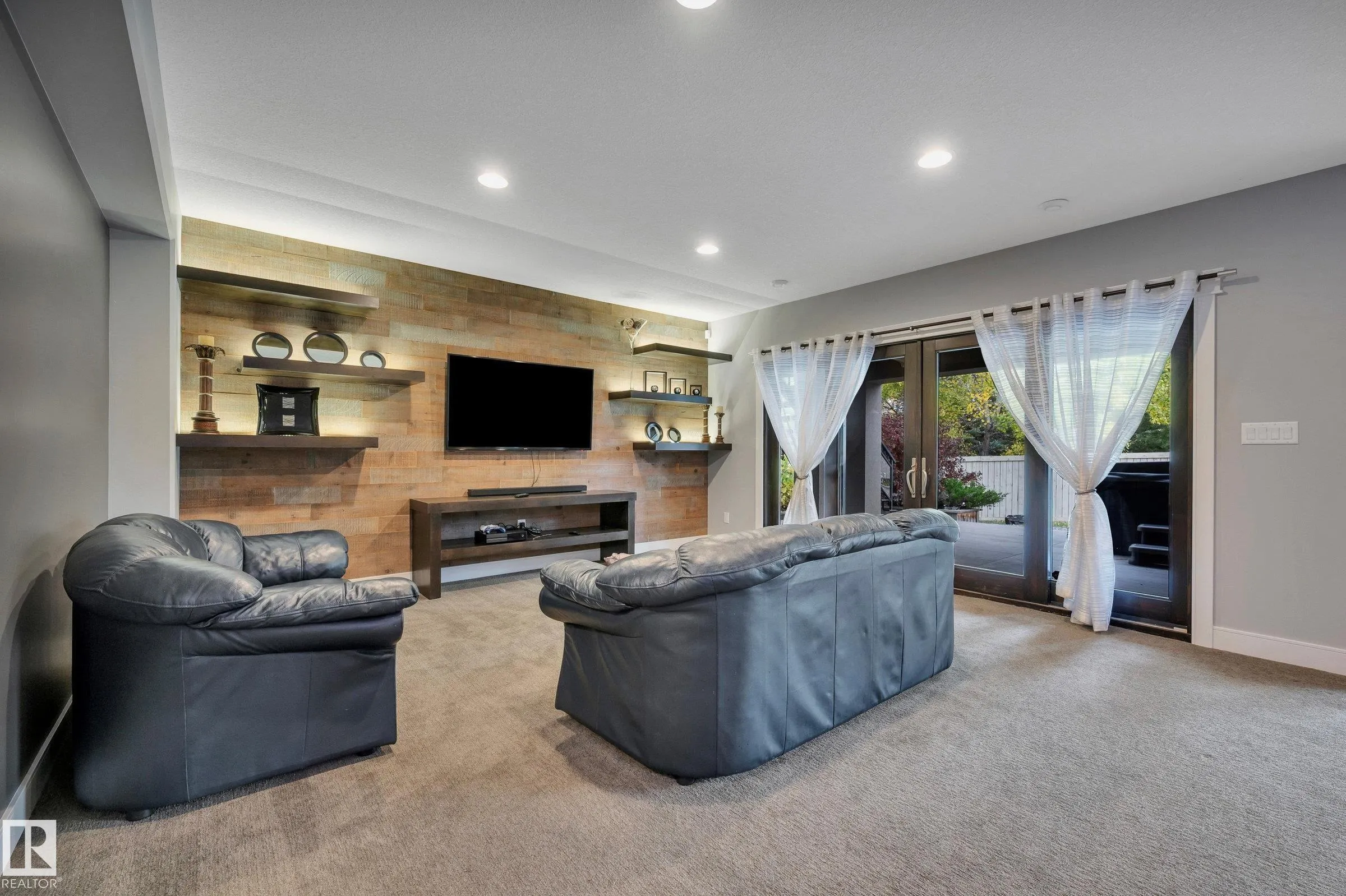 4431 KENNEDY Cove