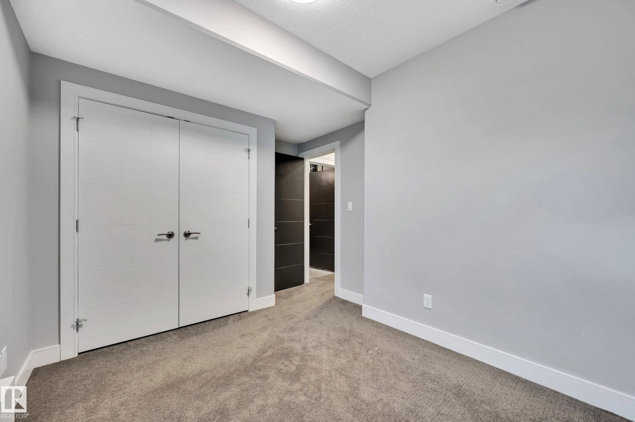 4431 KENNEDY Cove