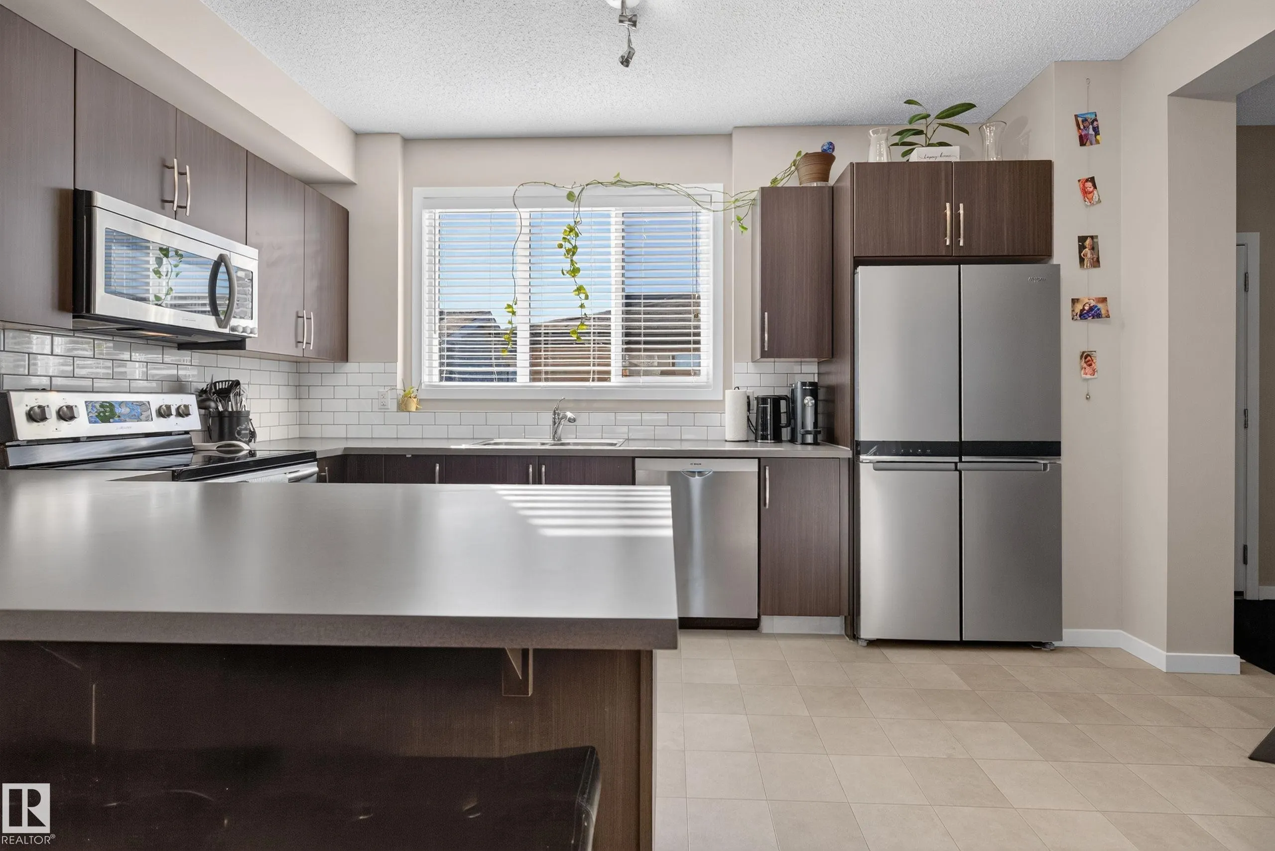 360 CHARLESWORTH Drive
