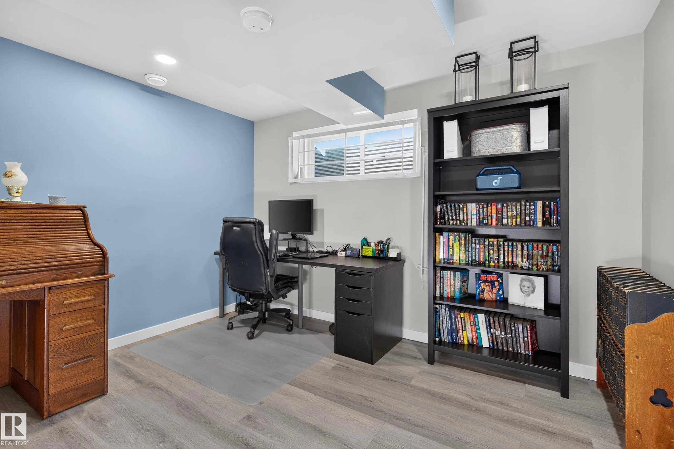 360 CHARLESWORTH Drive