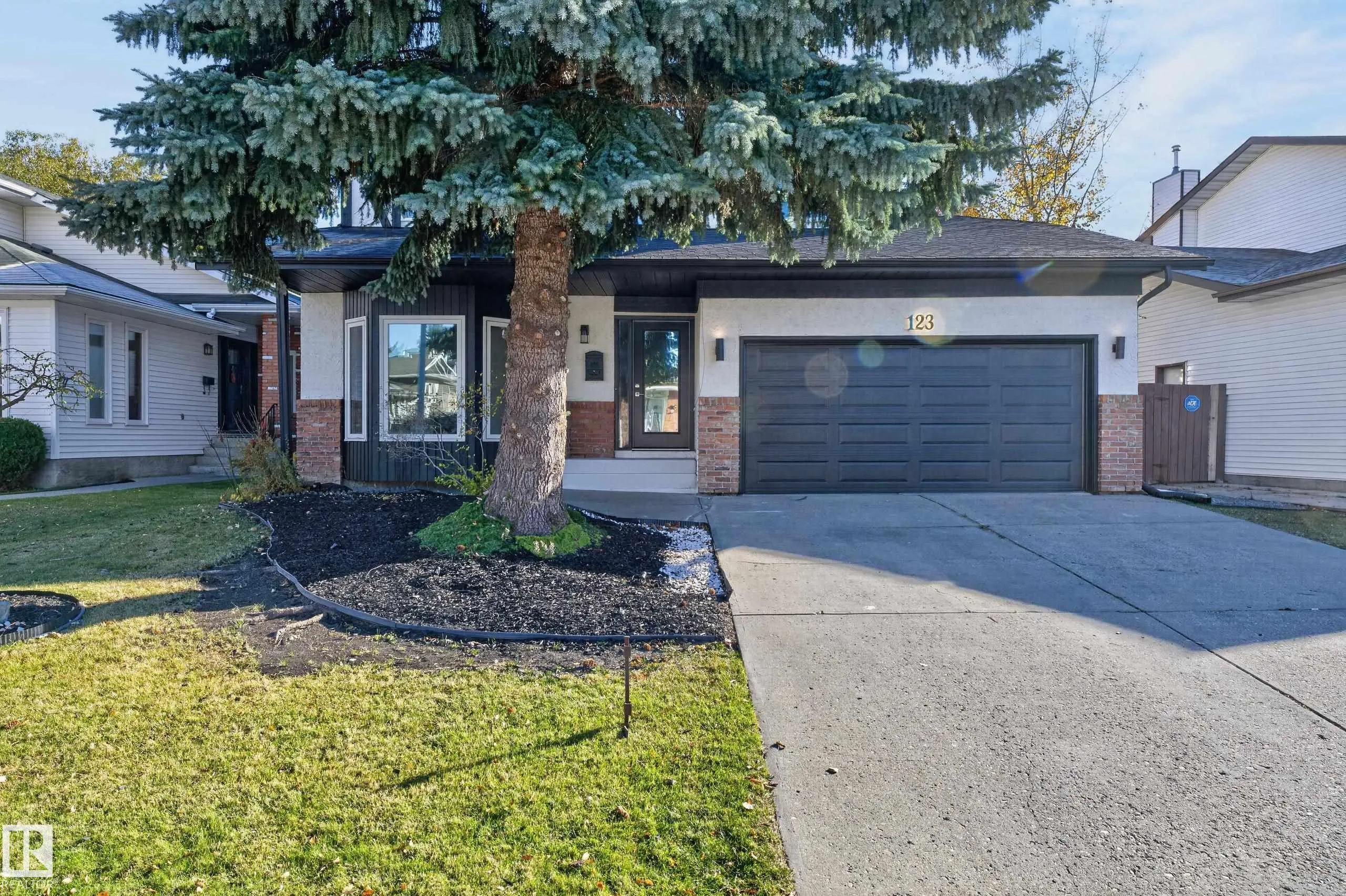 123 WALKER Road