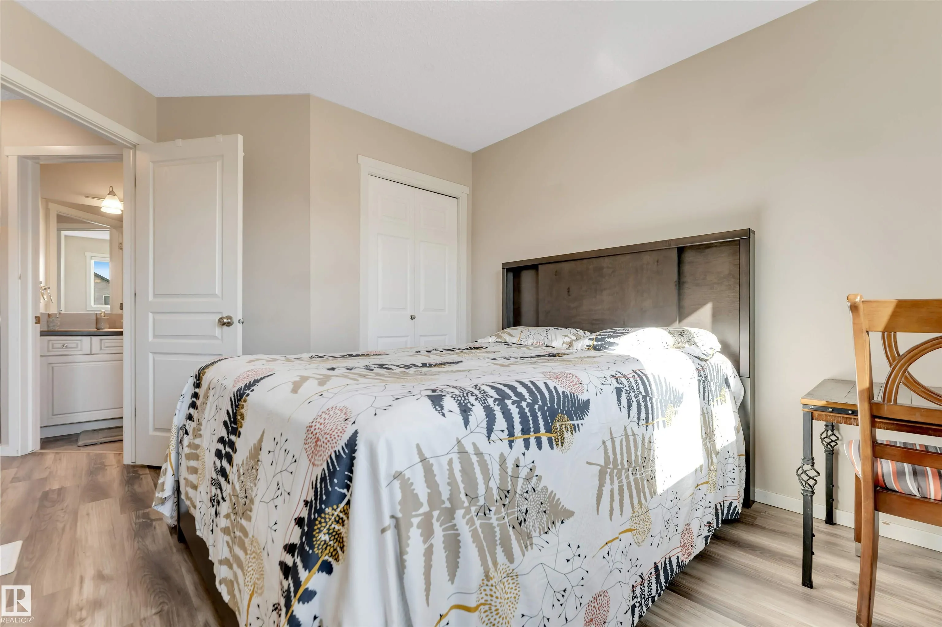 2870 maple Way