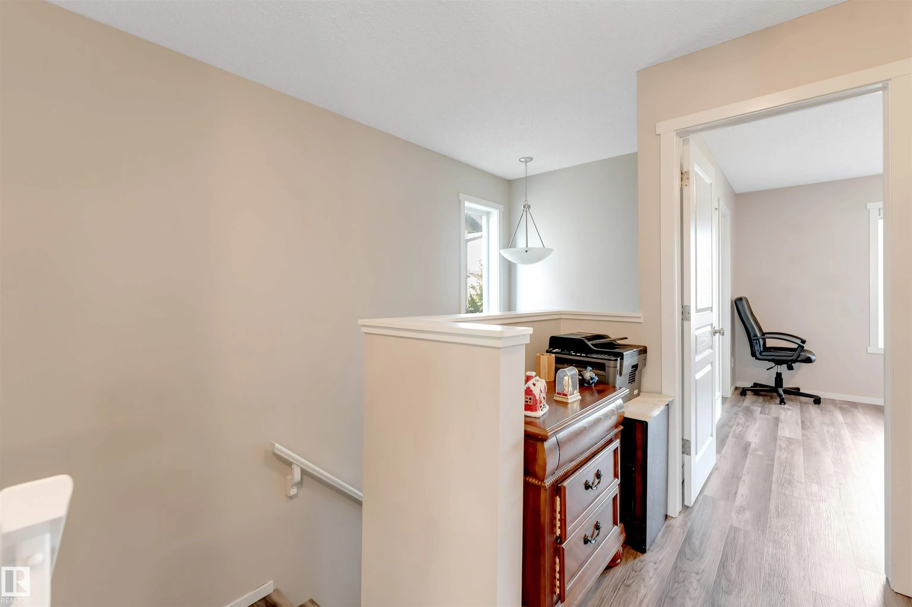 2870 maple Way