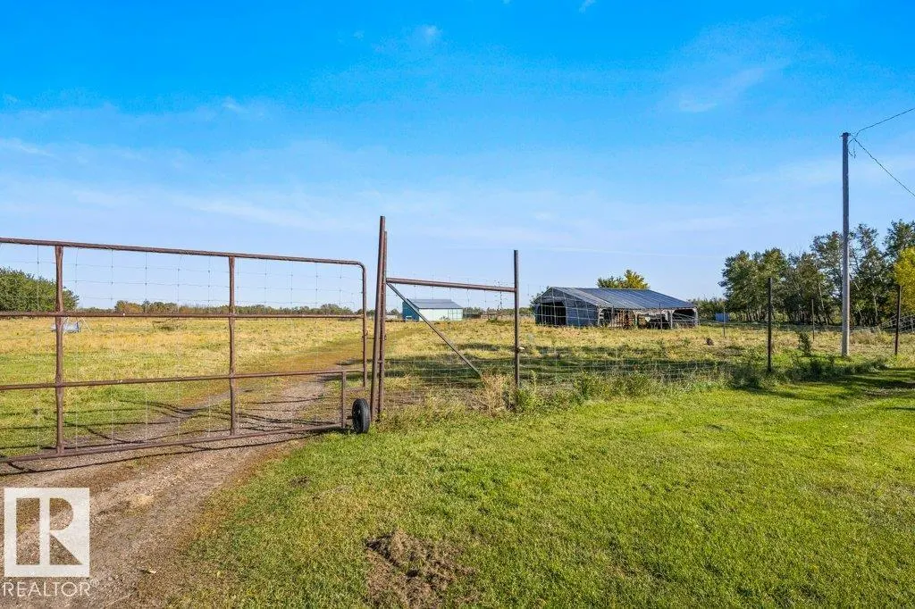 58231 Rge Rd 222