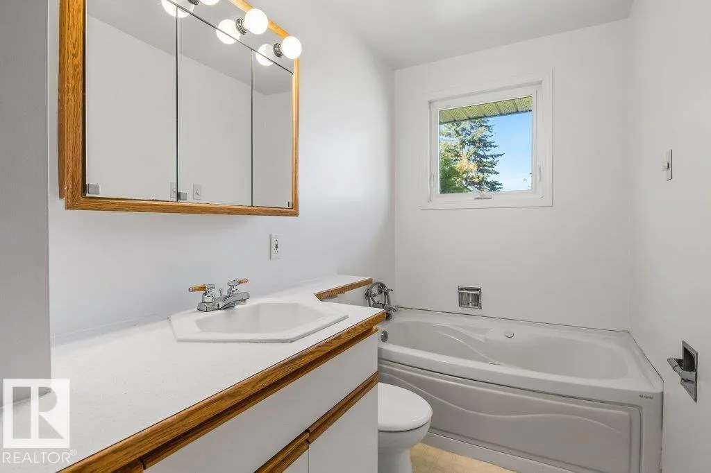 58231 Rge Rd 222