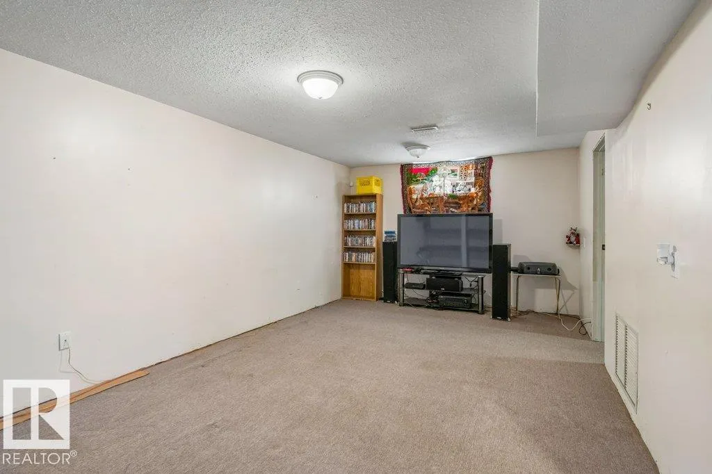 58231 Rge Rd 222