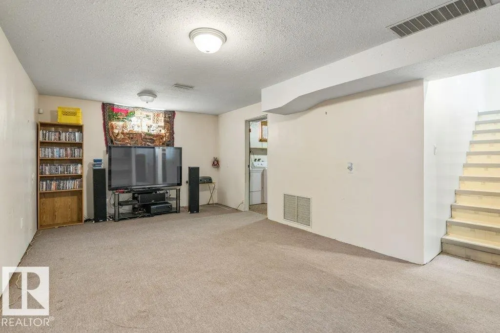 58231 Rge Rd 222