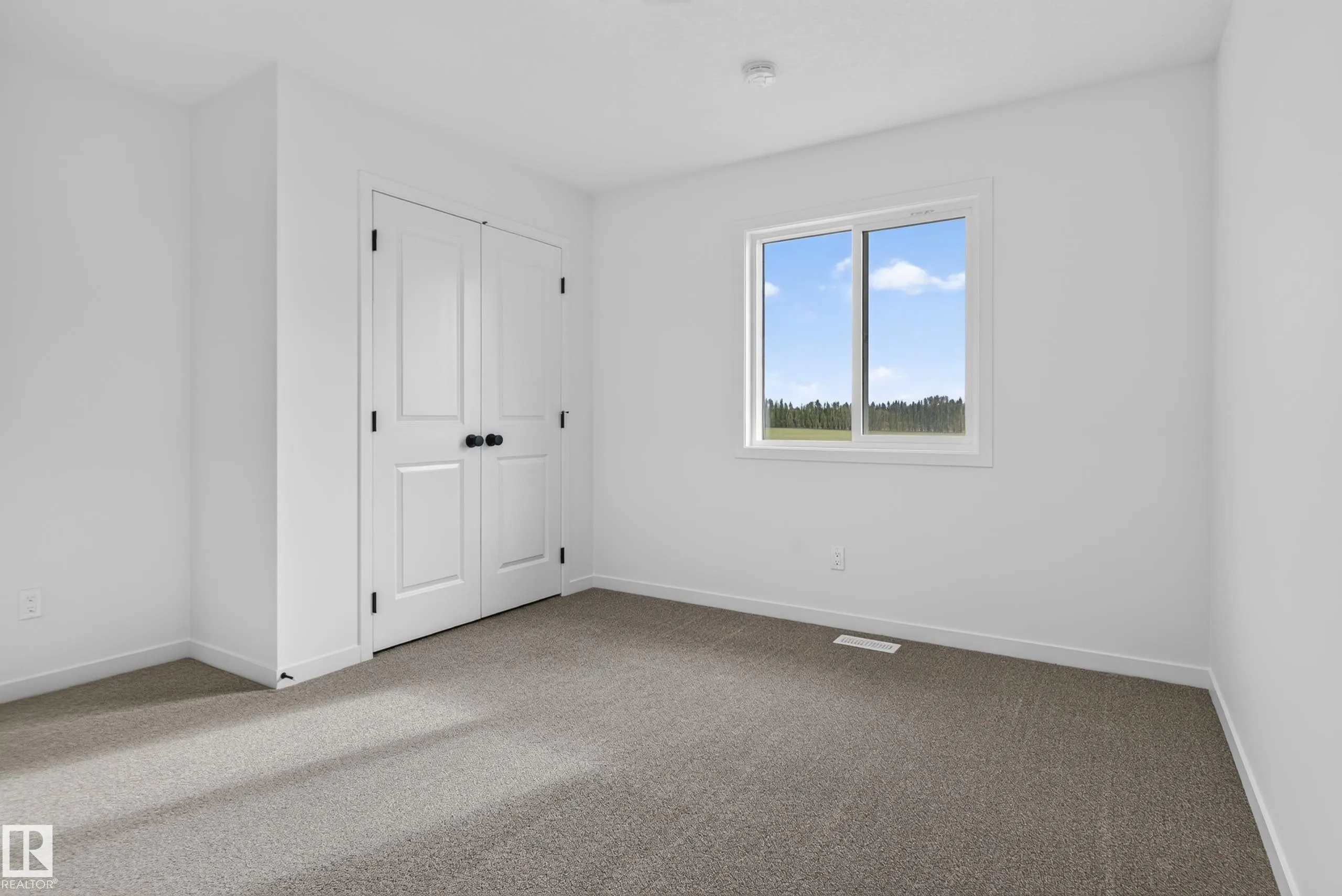 7009 50A Avenue
