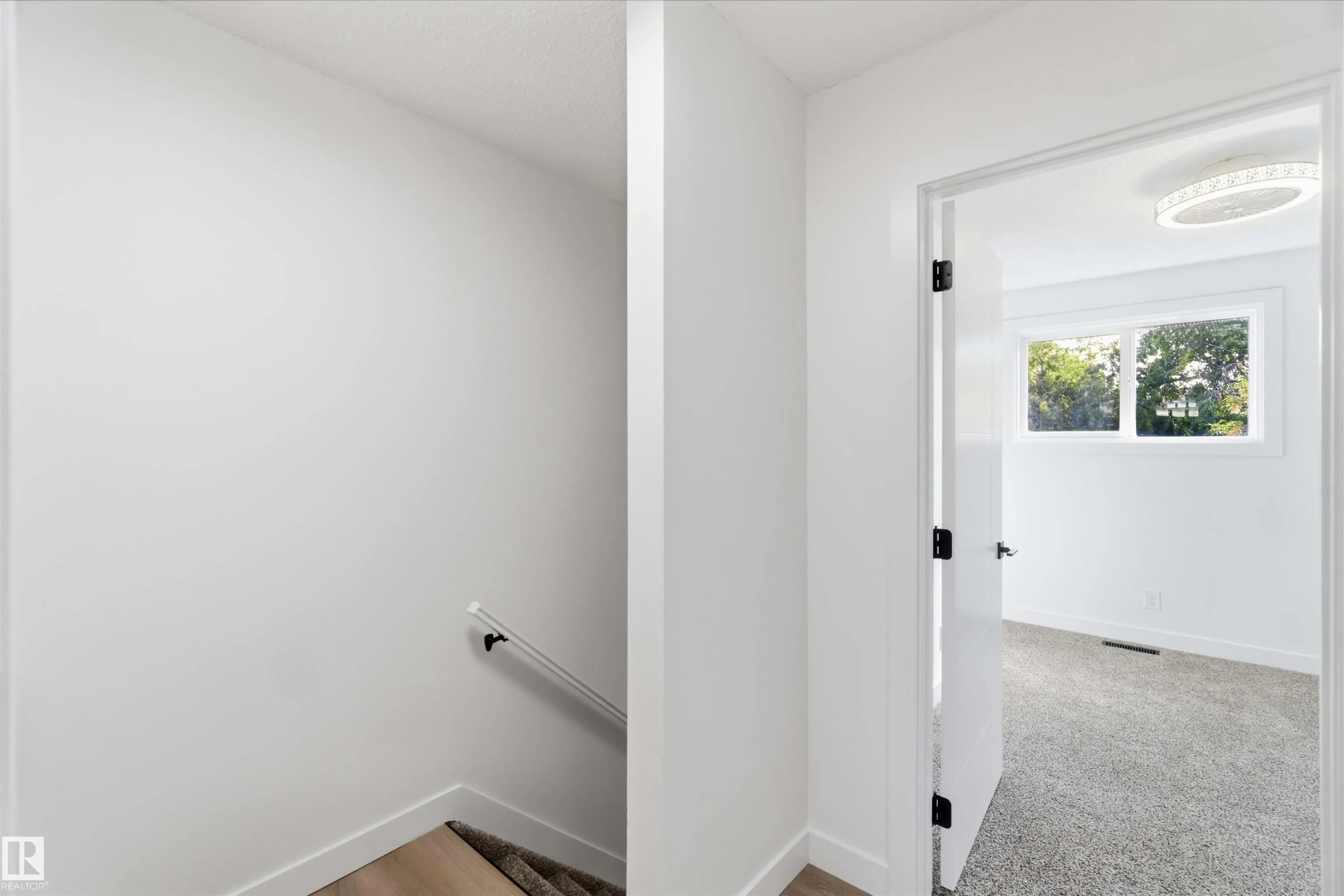160 HABITAT Crescent