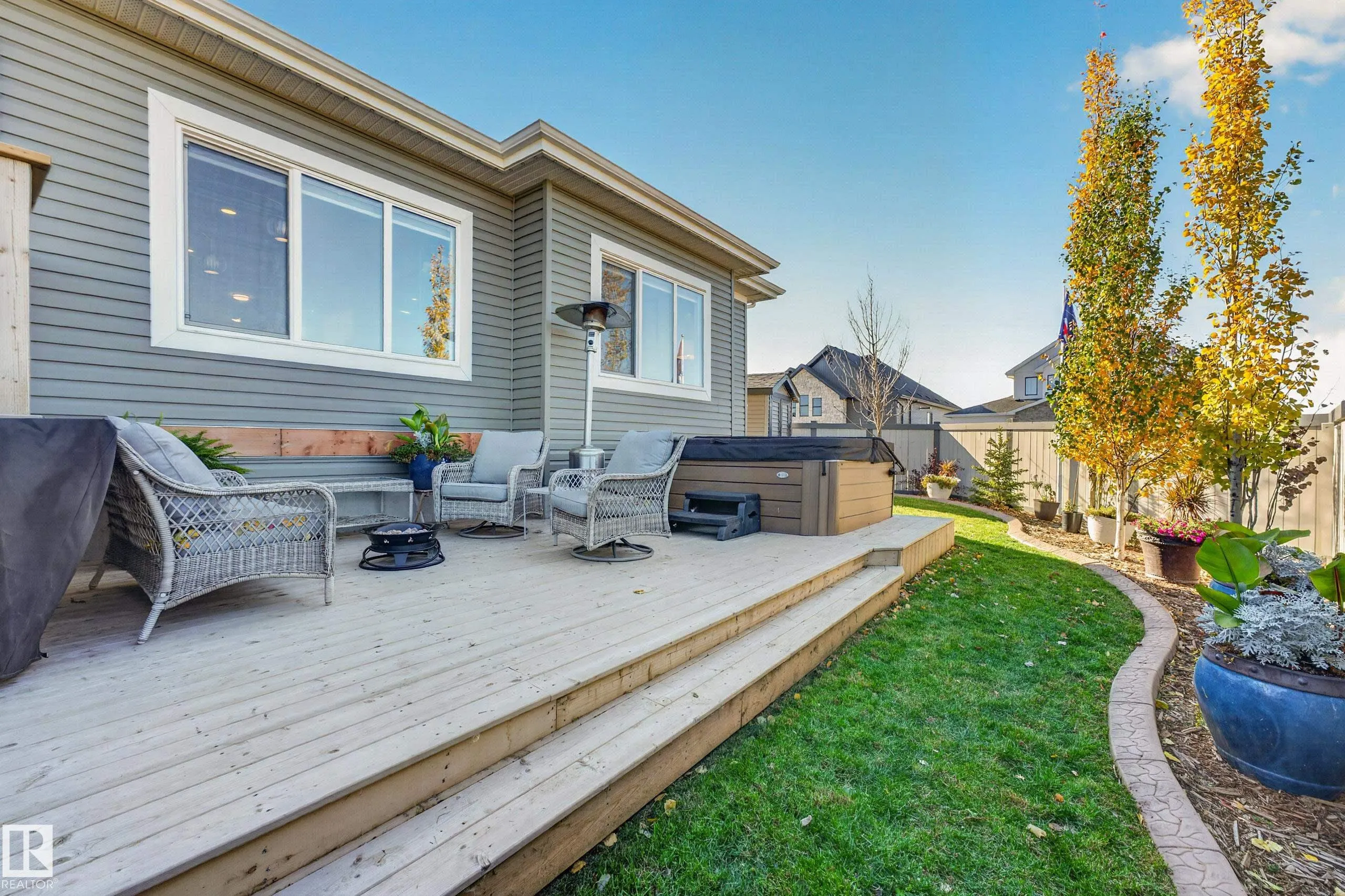 45 DARBY Crescent