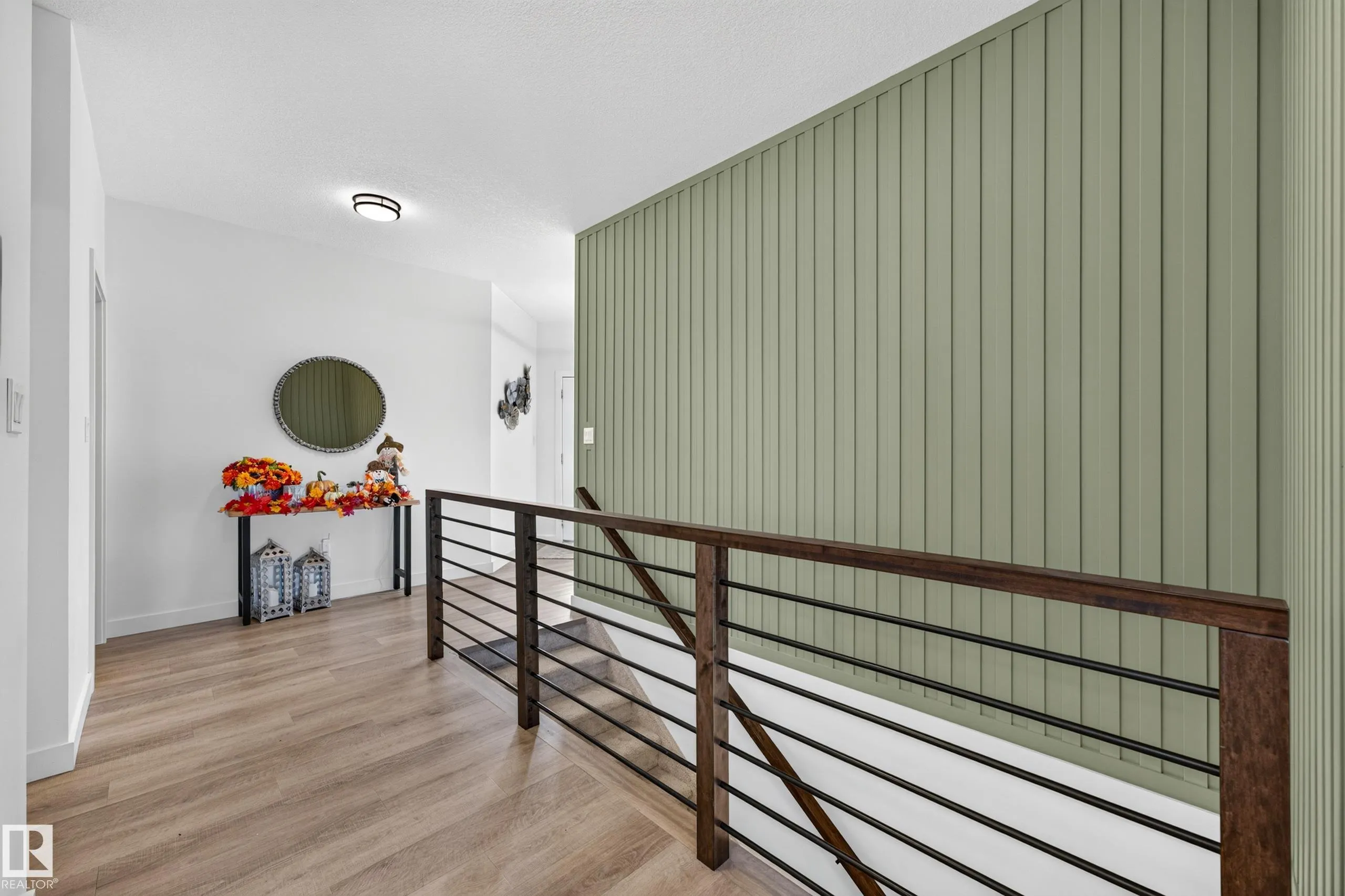 45 DARBY Crescent