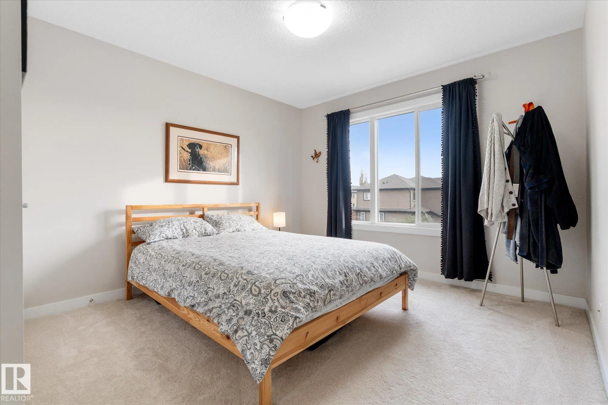 11 PRESCOTT Close