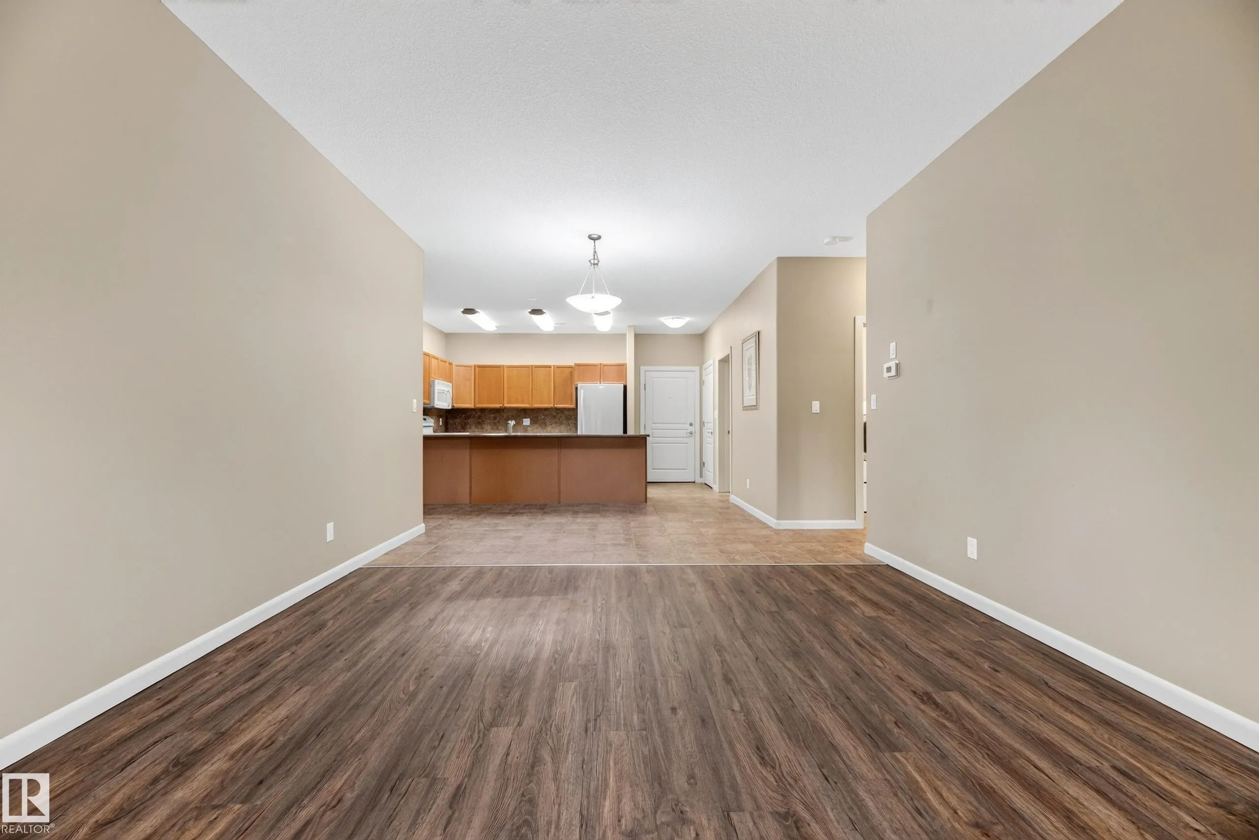 400 PALISADES Way