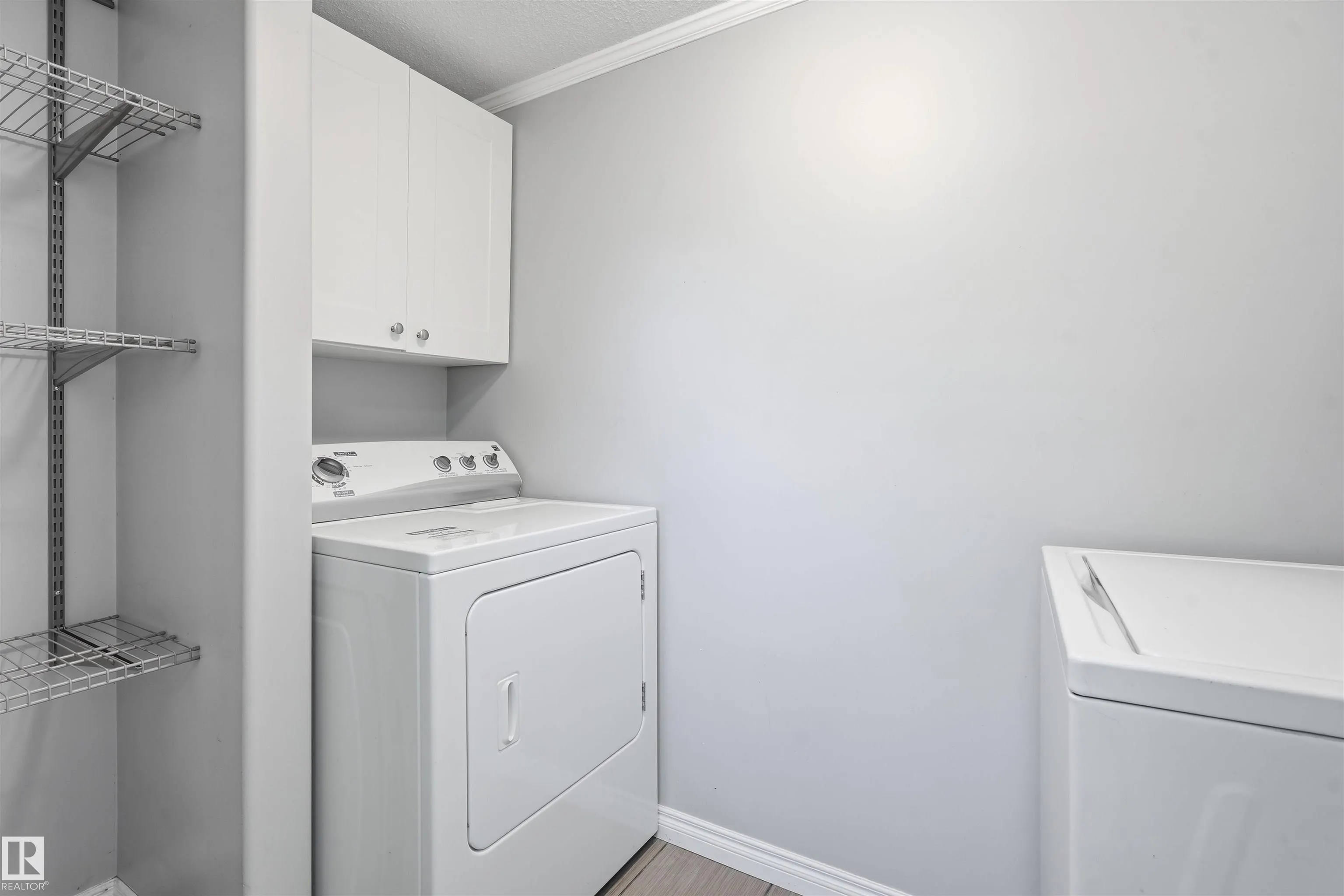 2626 10770 Winterburn Road