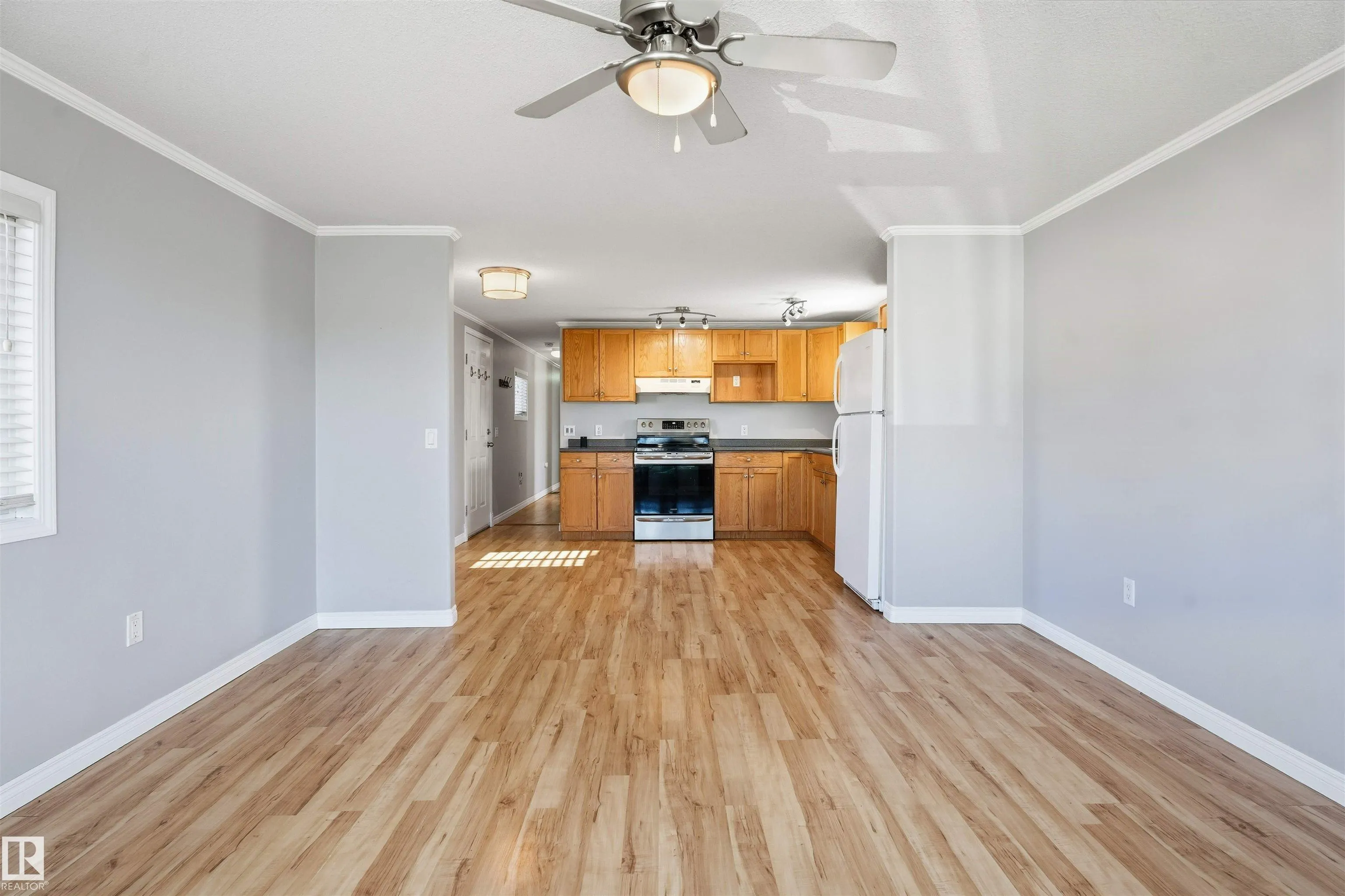 2626 10770 Winterburn Road