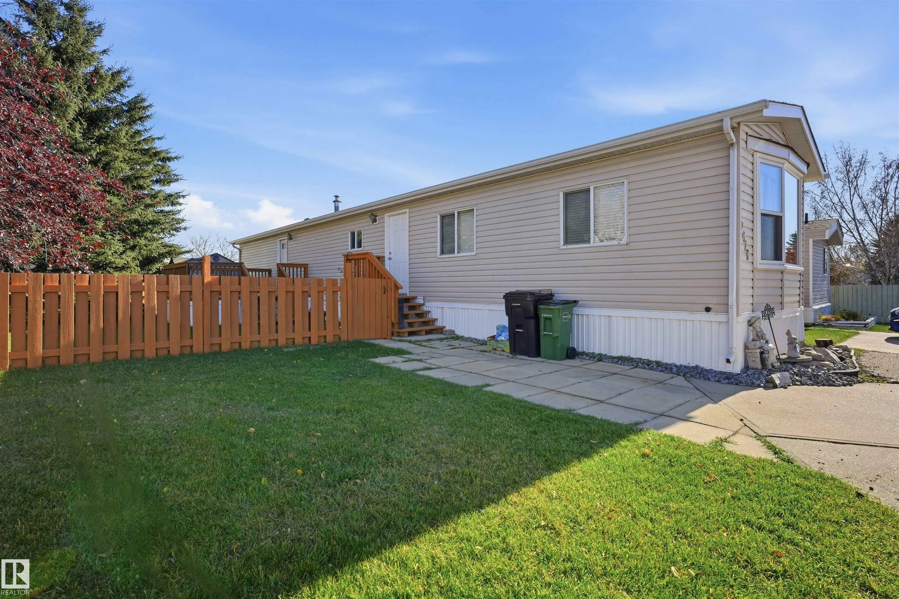 2626 10770 Winterburn Road