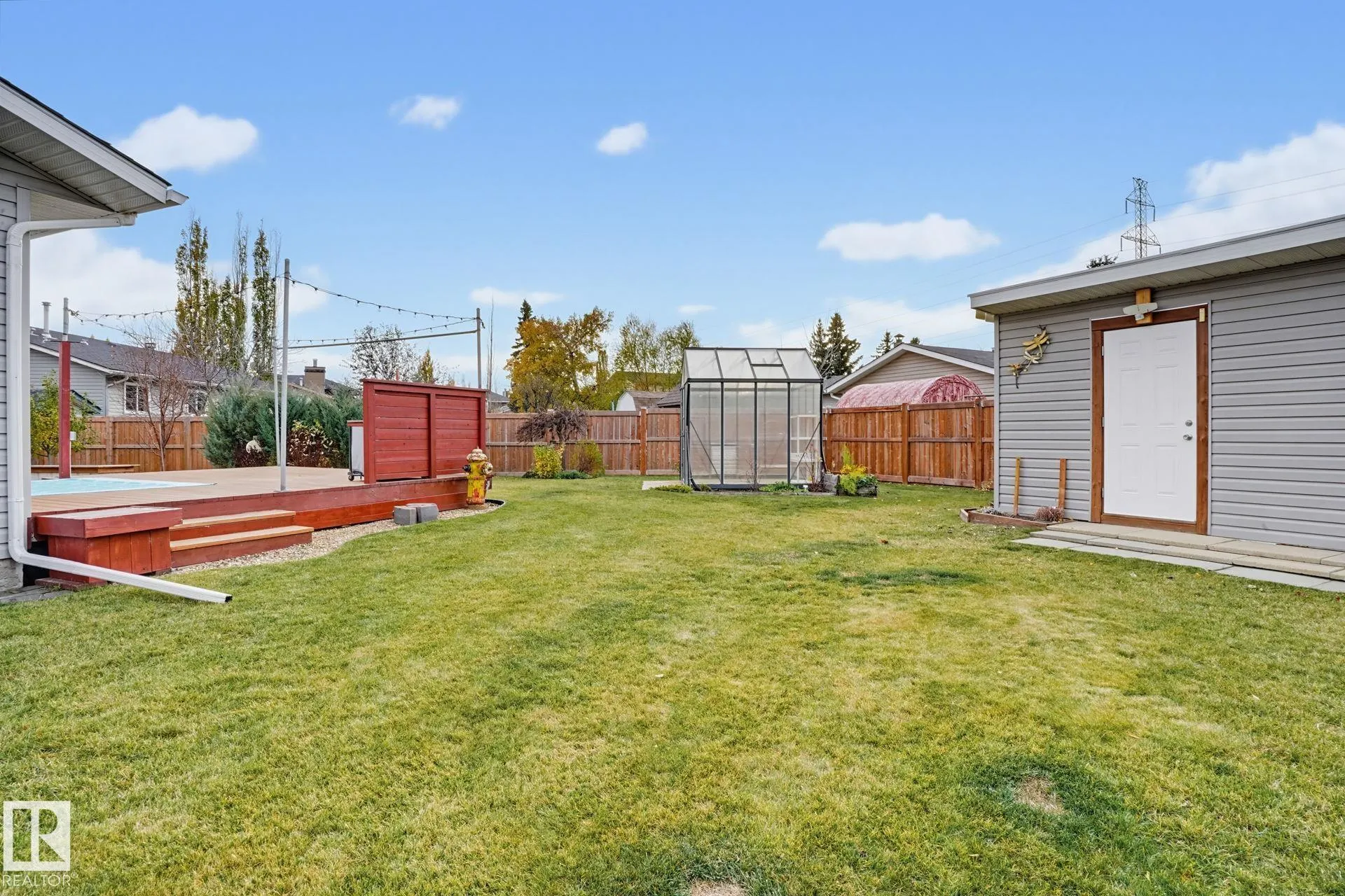 160 west liberty Crescent