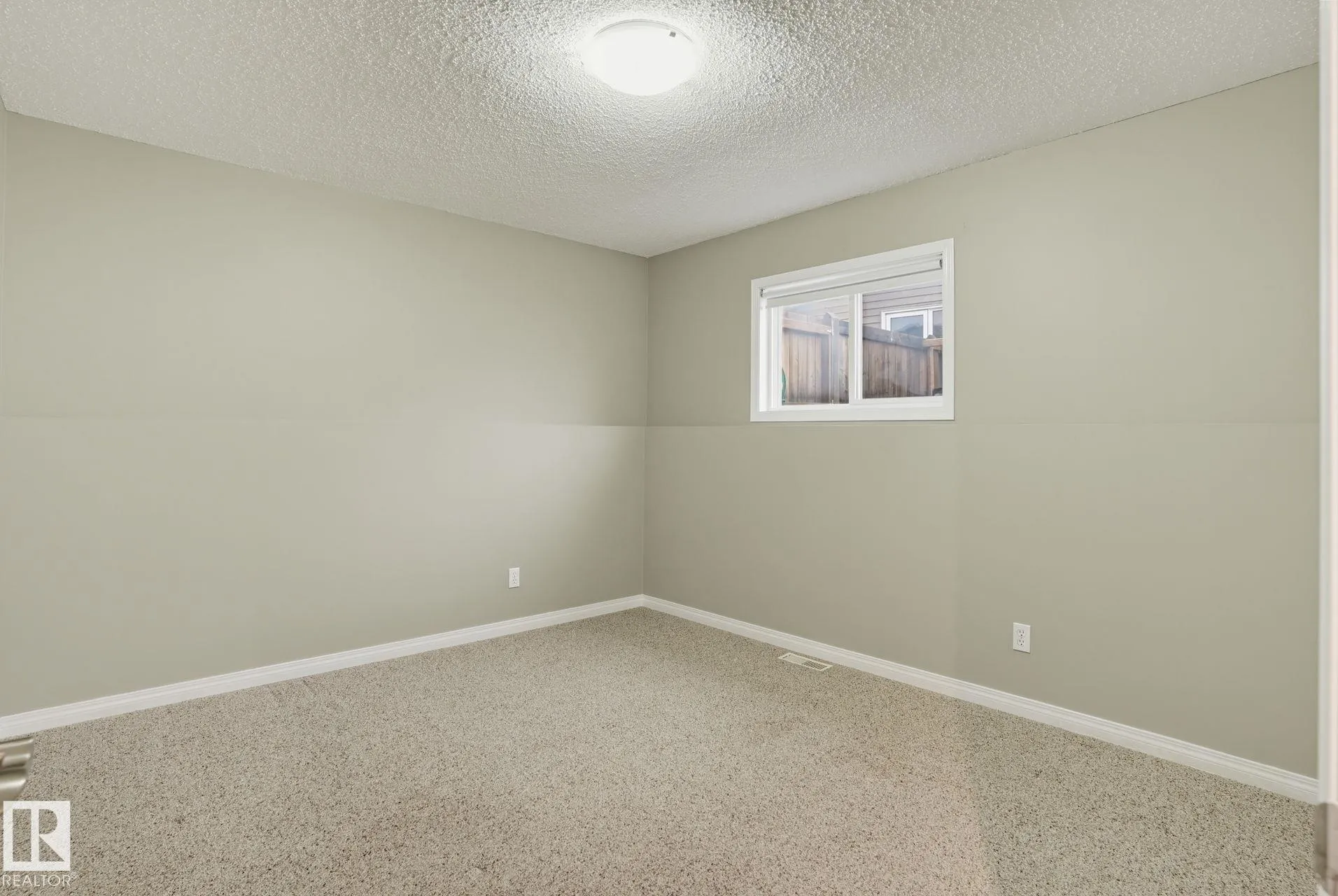 160 west liberty Crescent