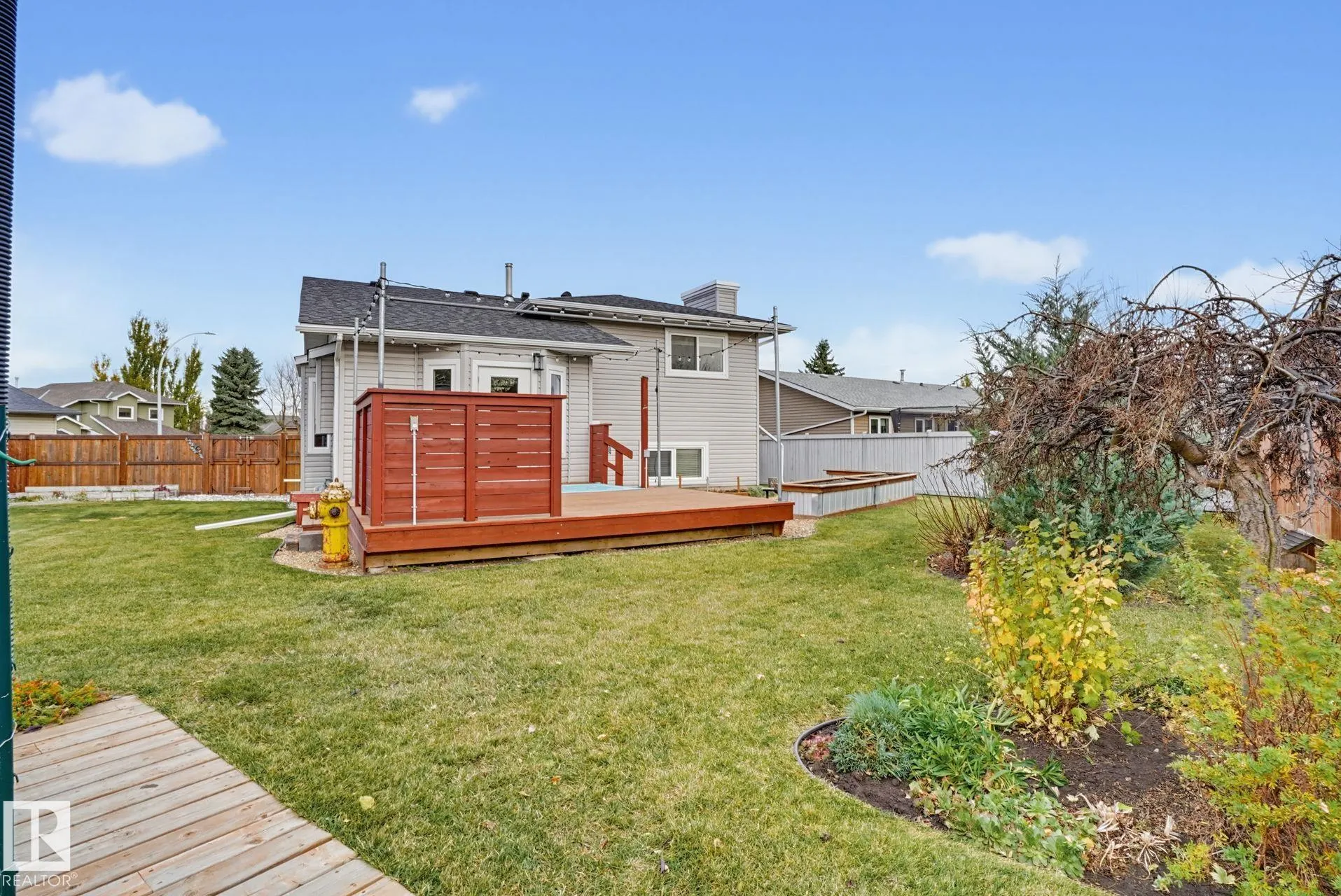 160 west liberty Crescent