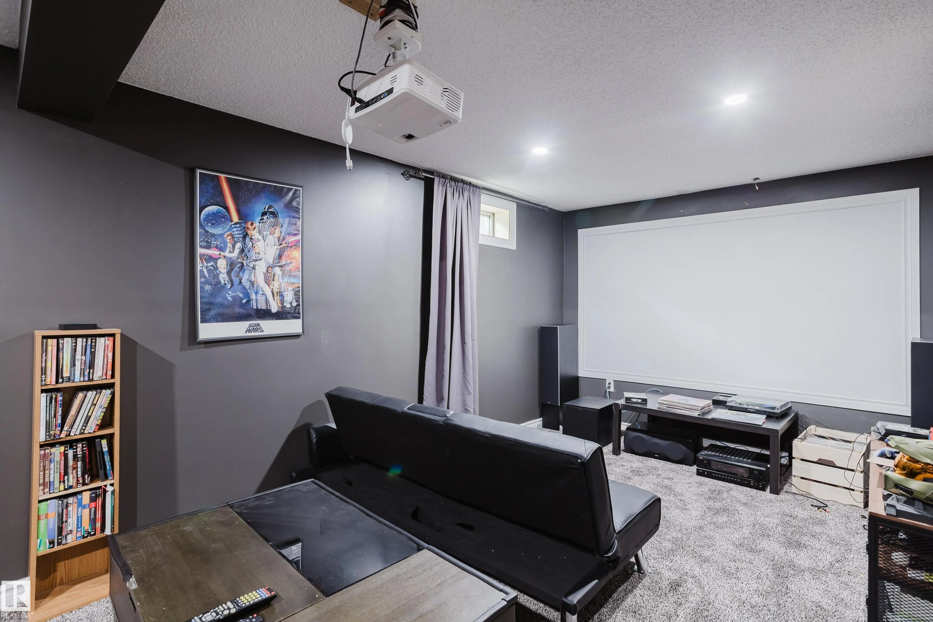 67 STARLING Drive