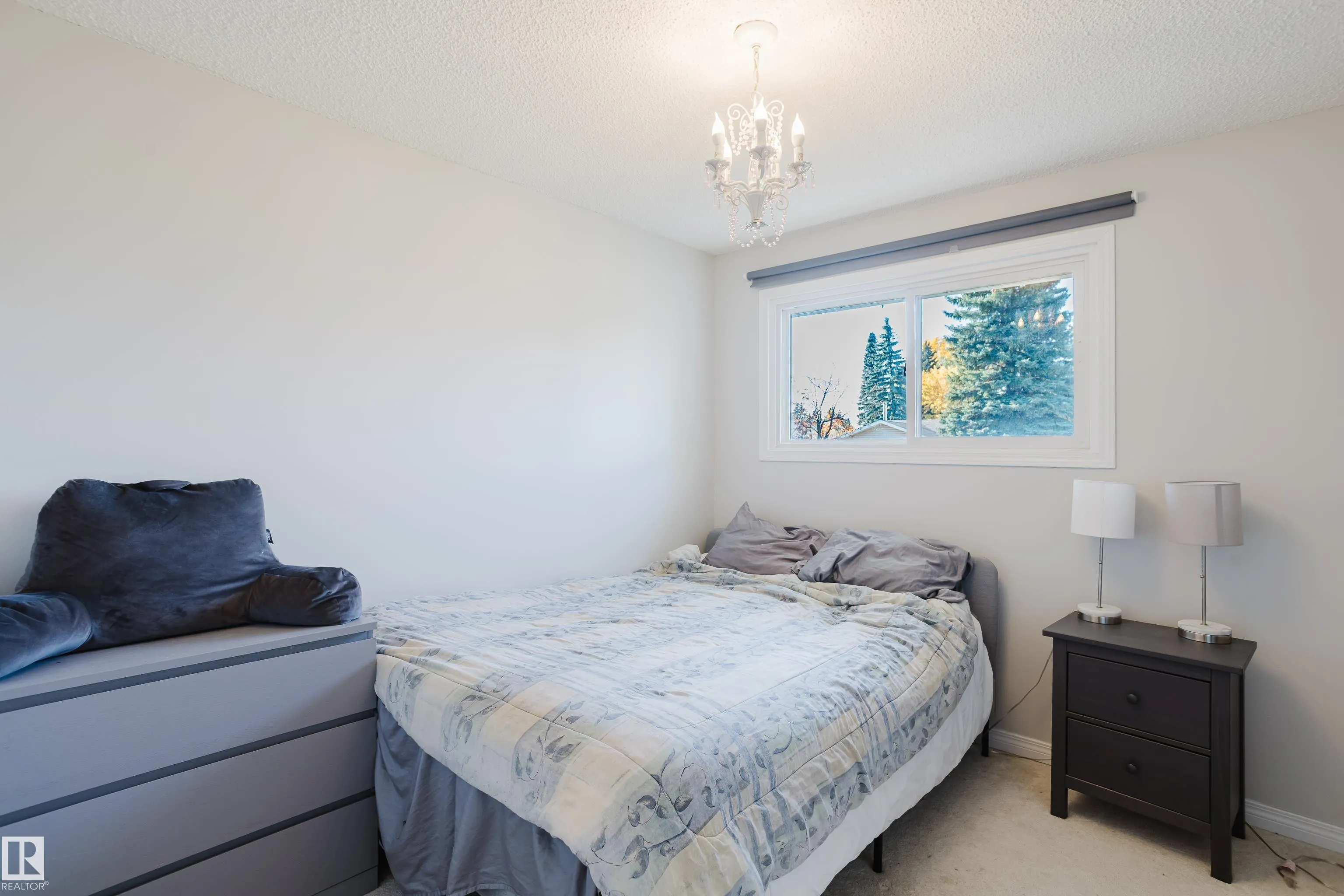 67 STARLING Drive