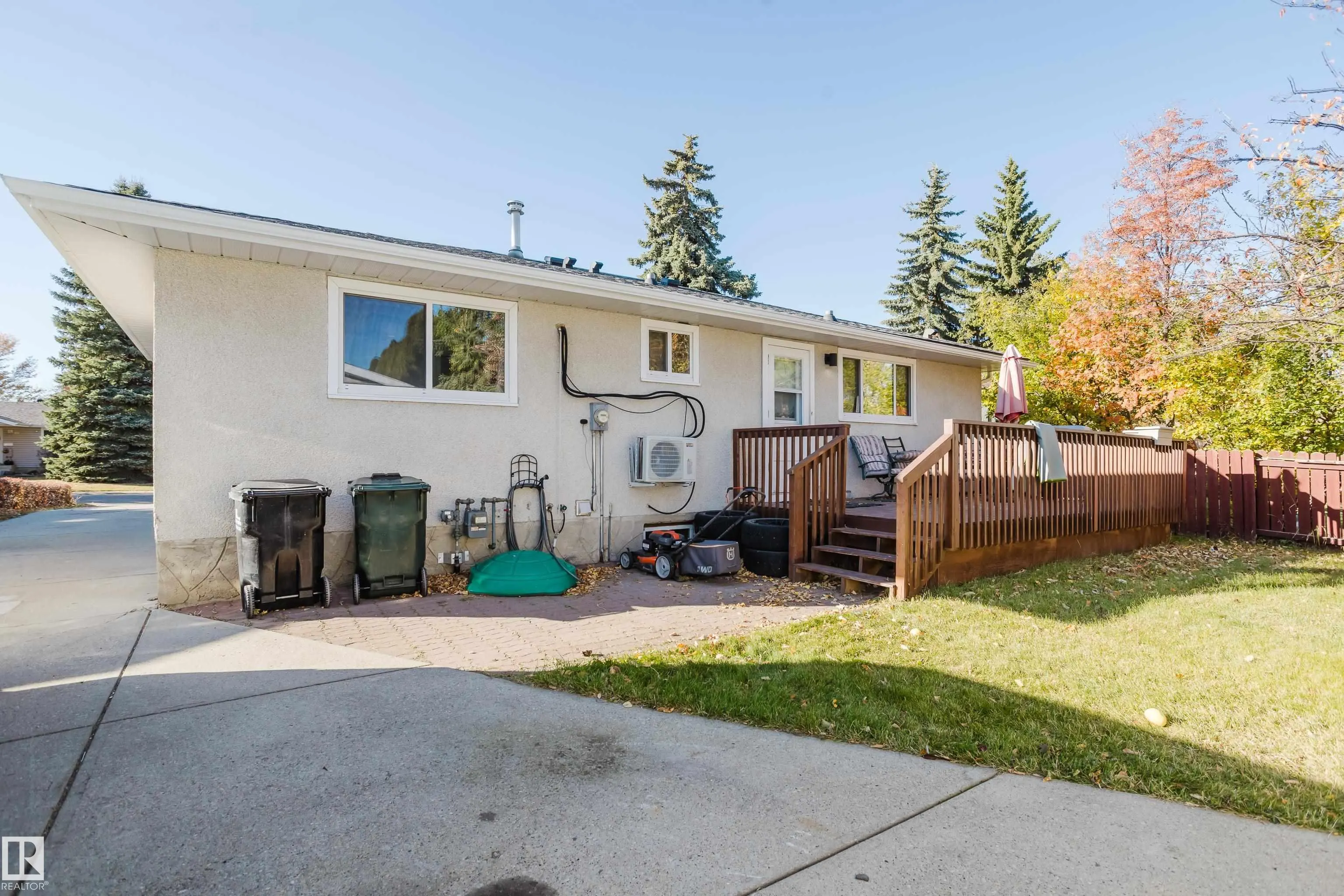 67 STARLING Drive