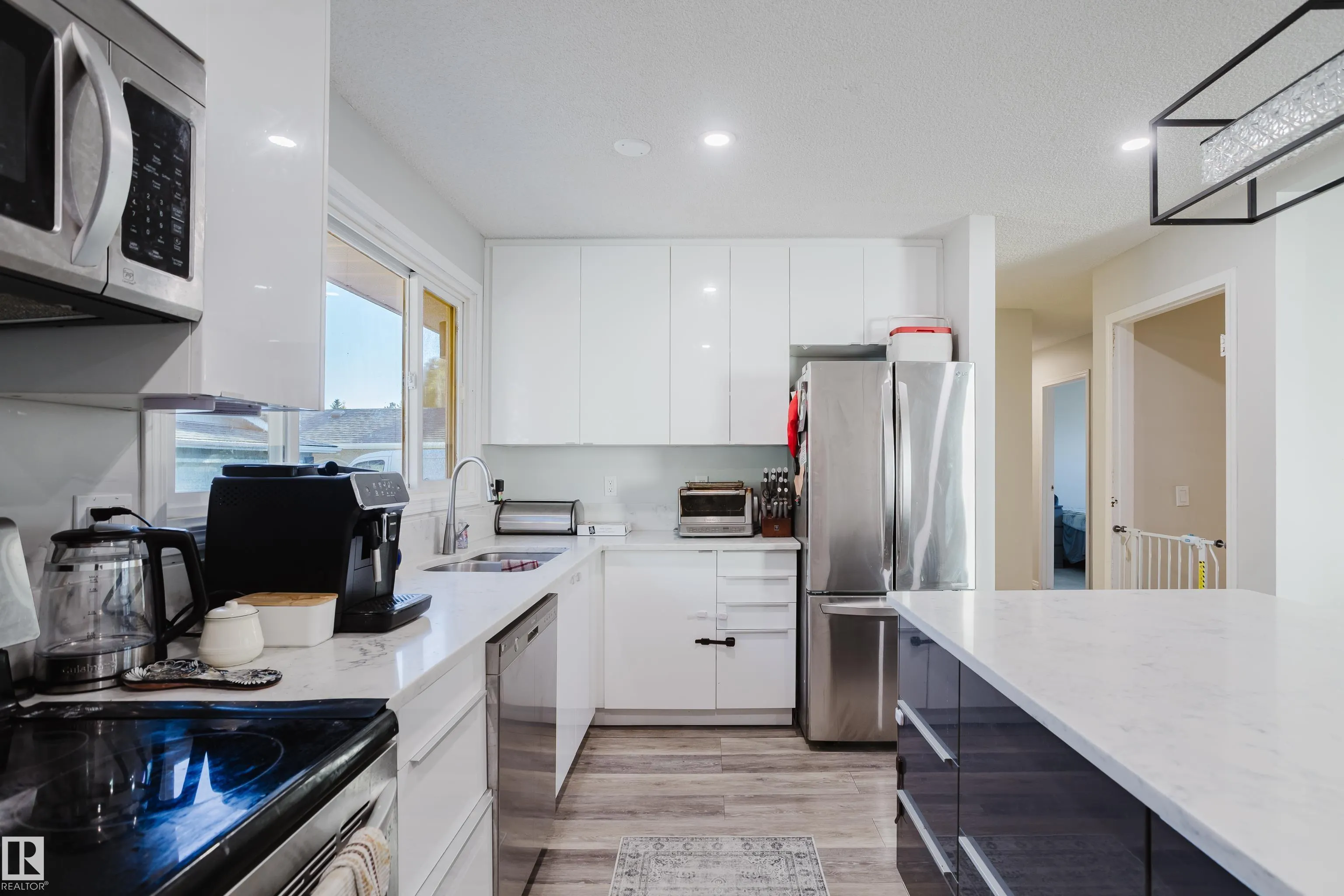 67 STARLING Drive