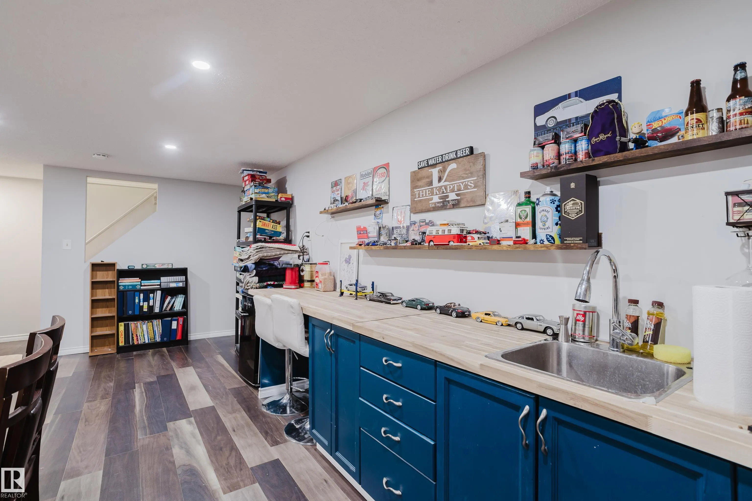 67 STARLING Drive