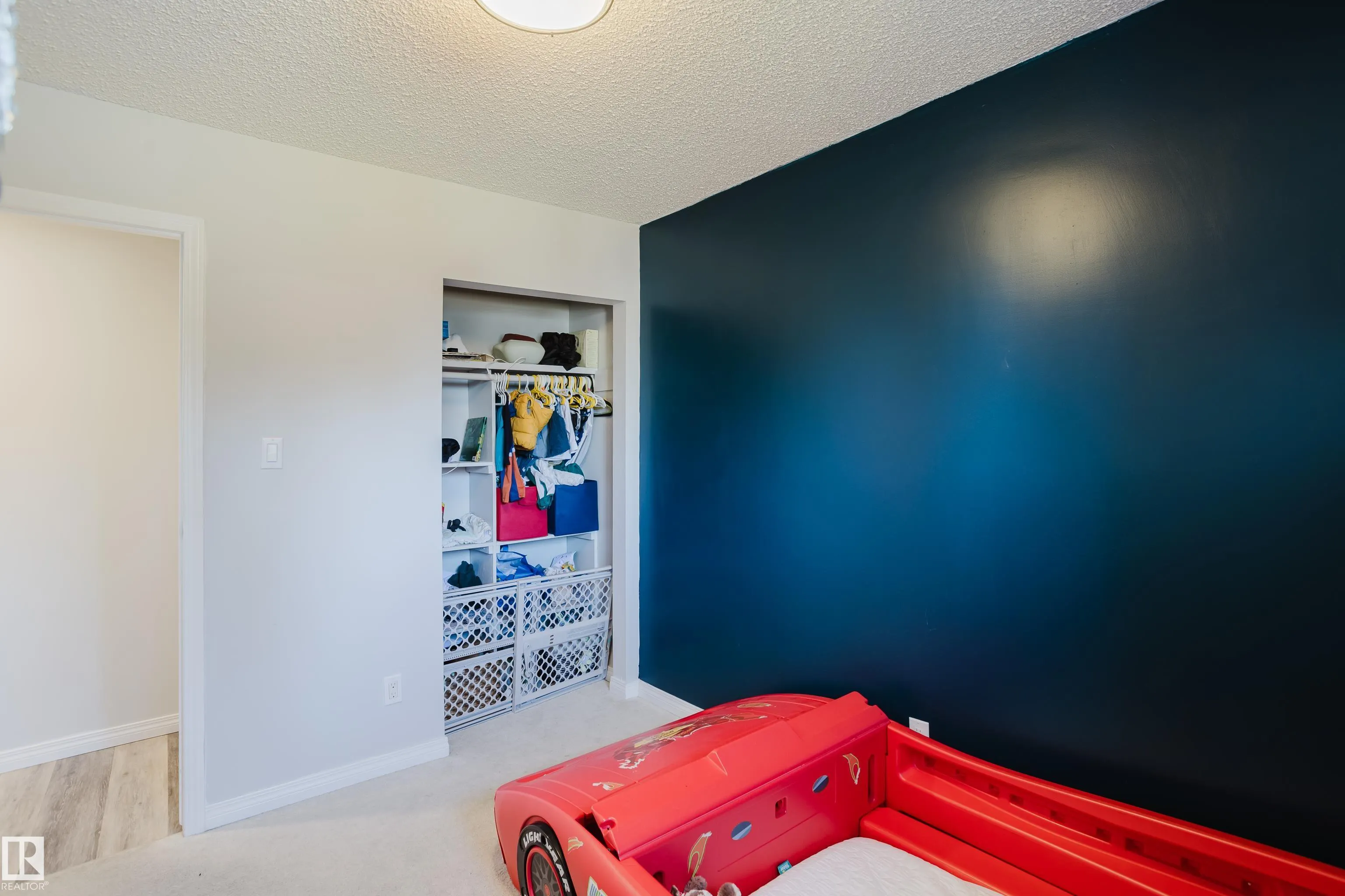 67 STARLING Drive