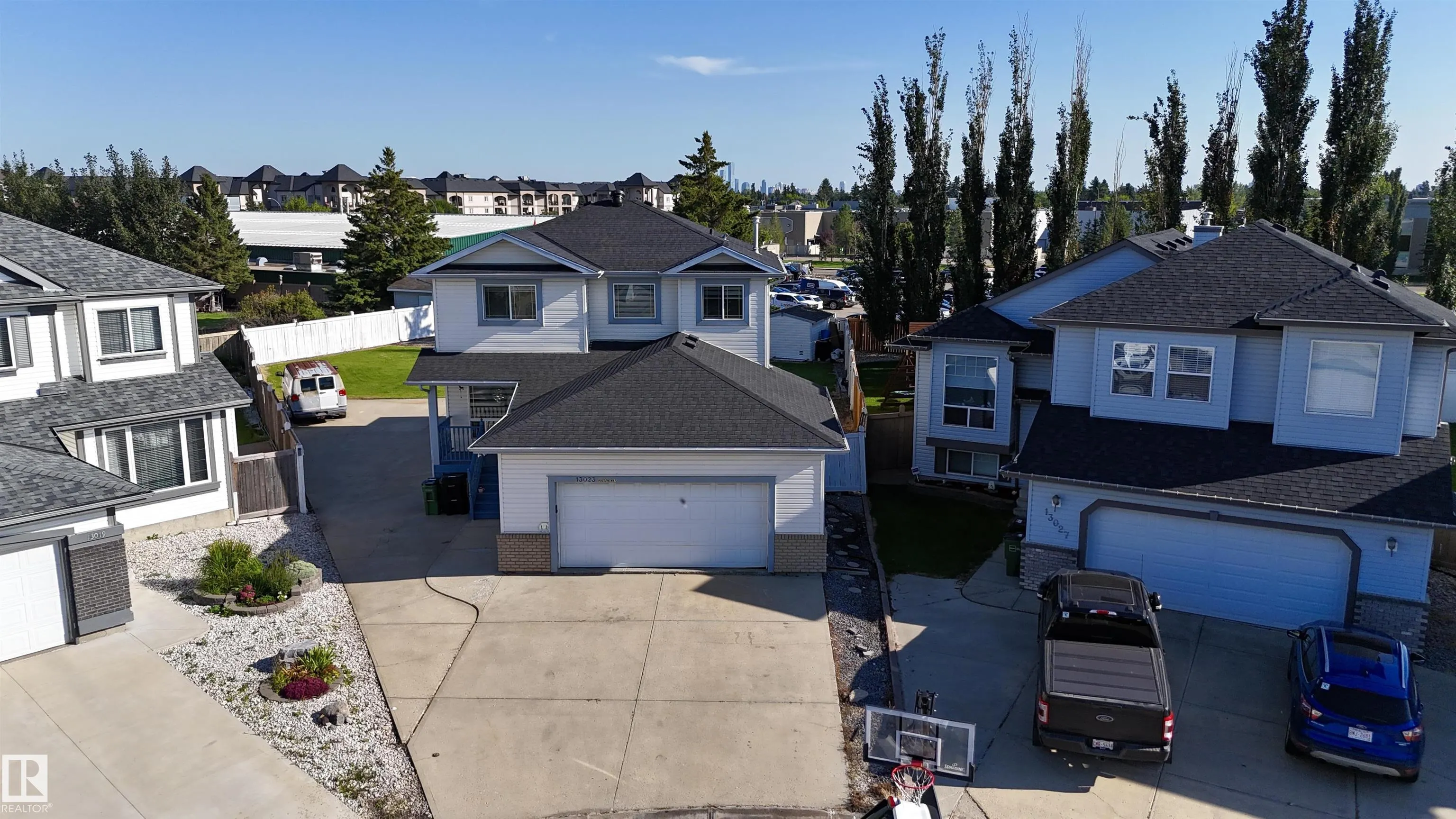 13023 HUDSON Way