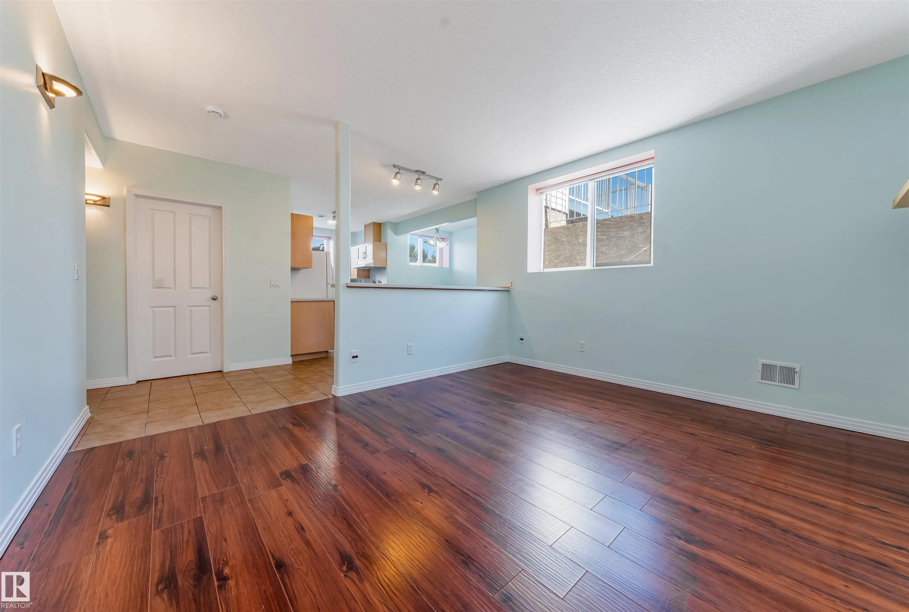 13023 HUDSON Way