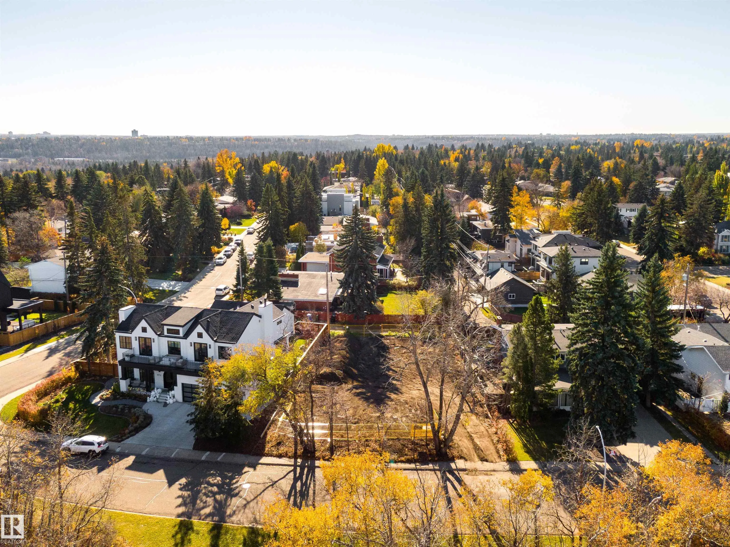 50 VALLEYVIEW Crescent