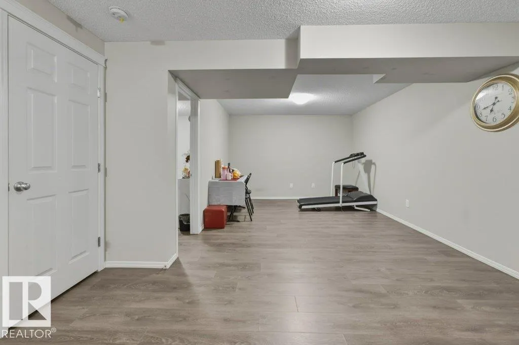 99 SPRINGWOOD Way