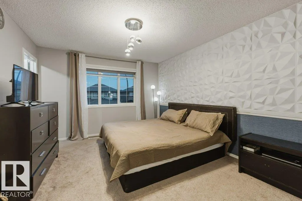 99 SPRINGWOOD Way