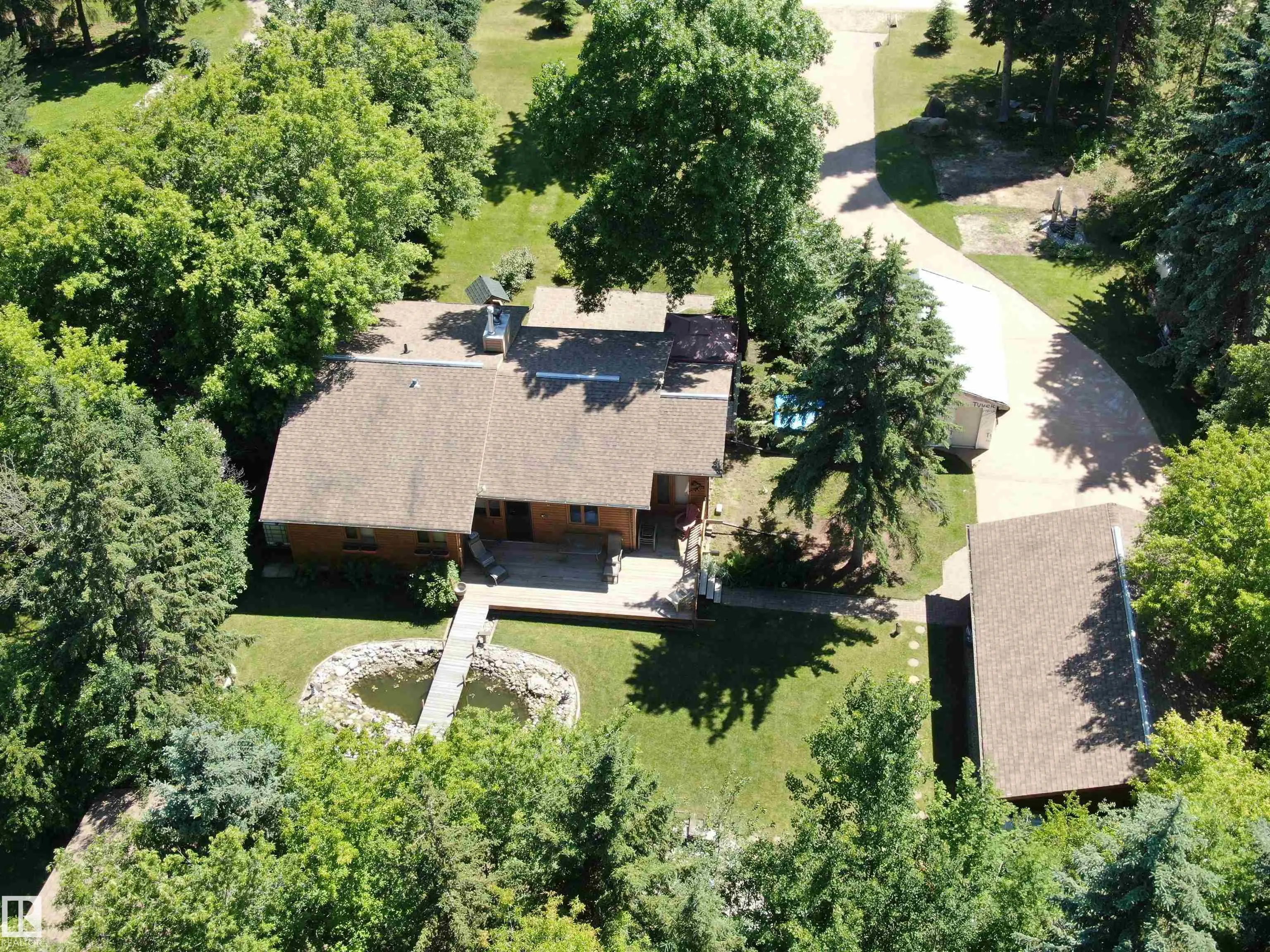 4521 LAKESHORE Road