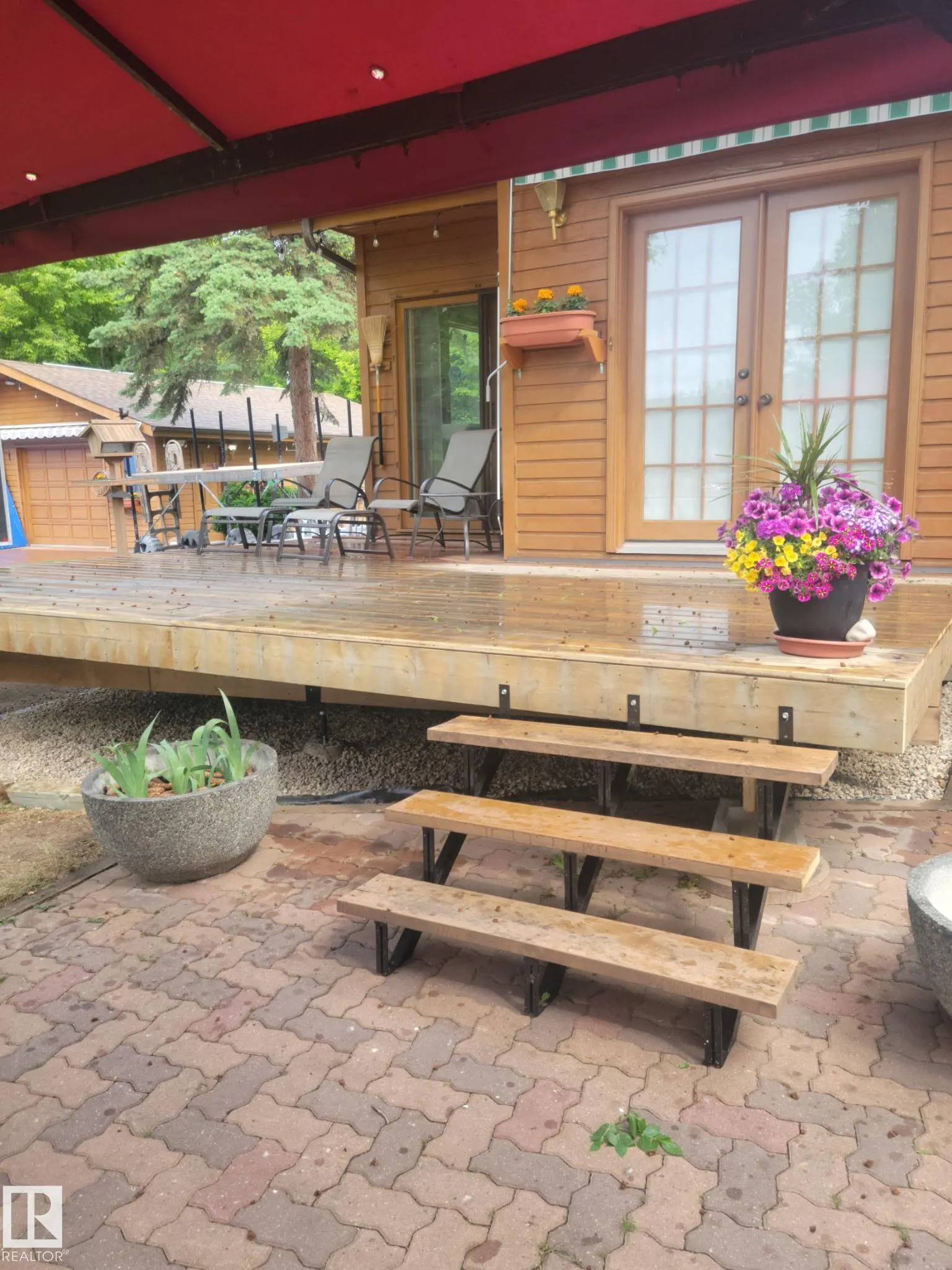 4521 LAKESHORE Road