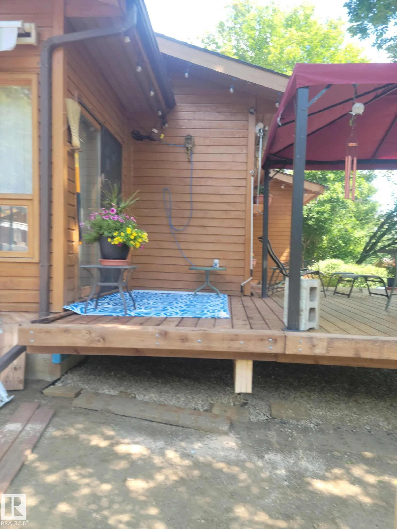 4521 LAKESHORE Road
