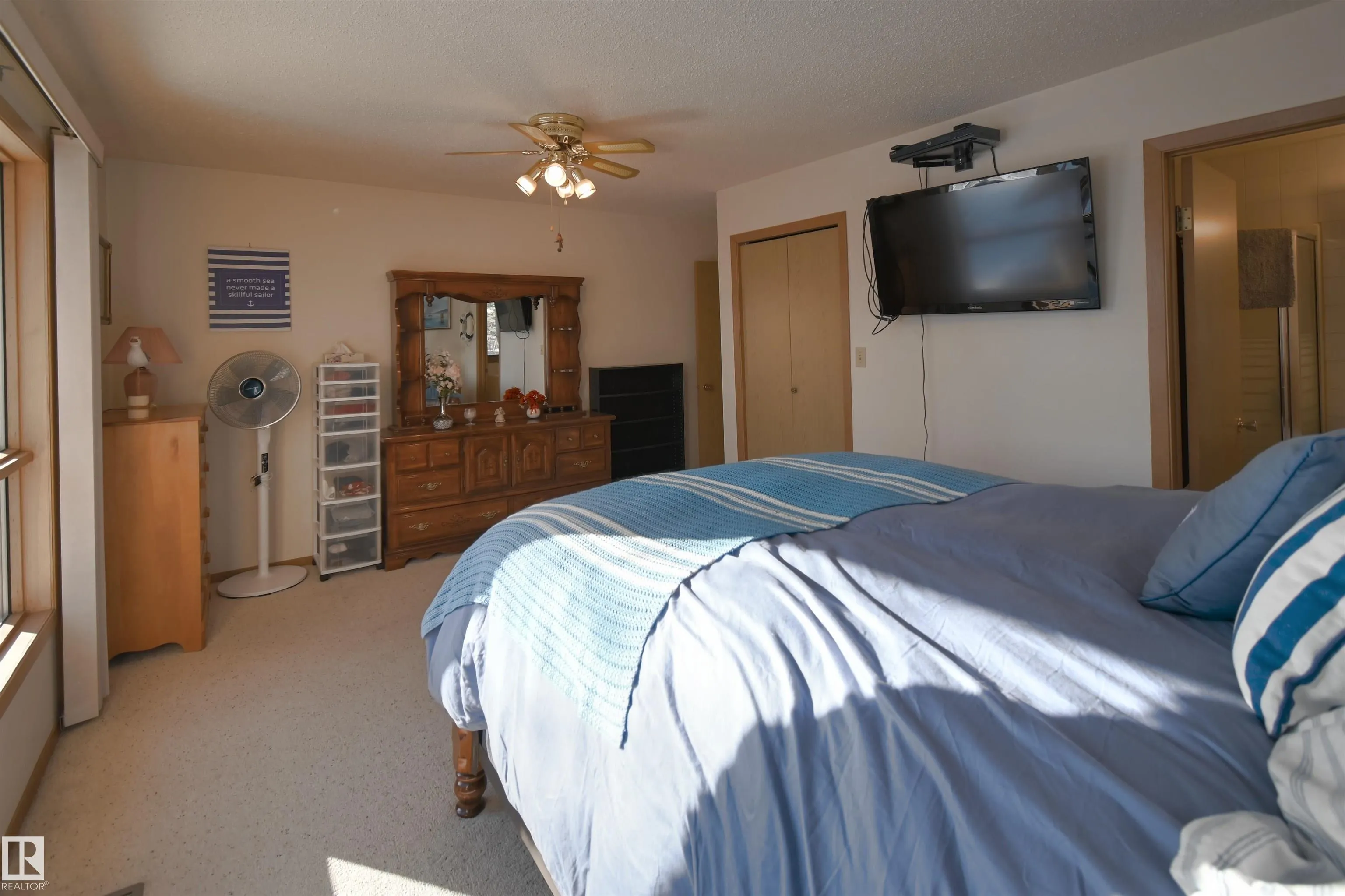 4521 LAKESHORE Road