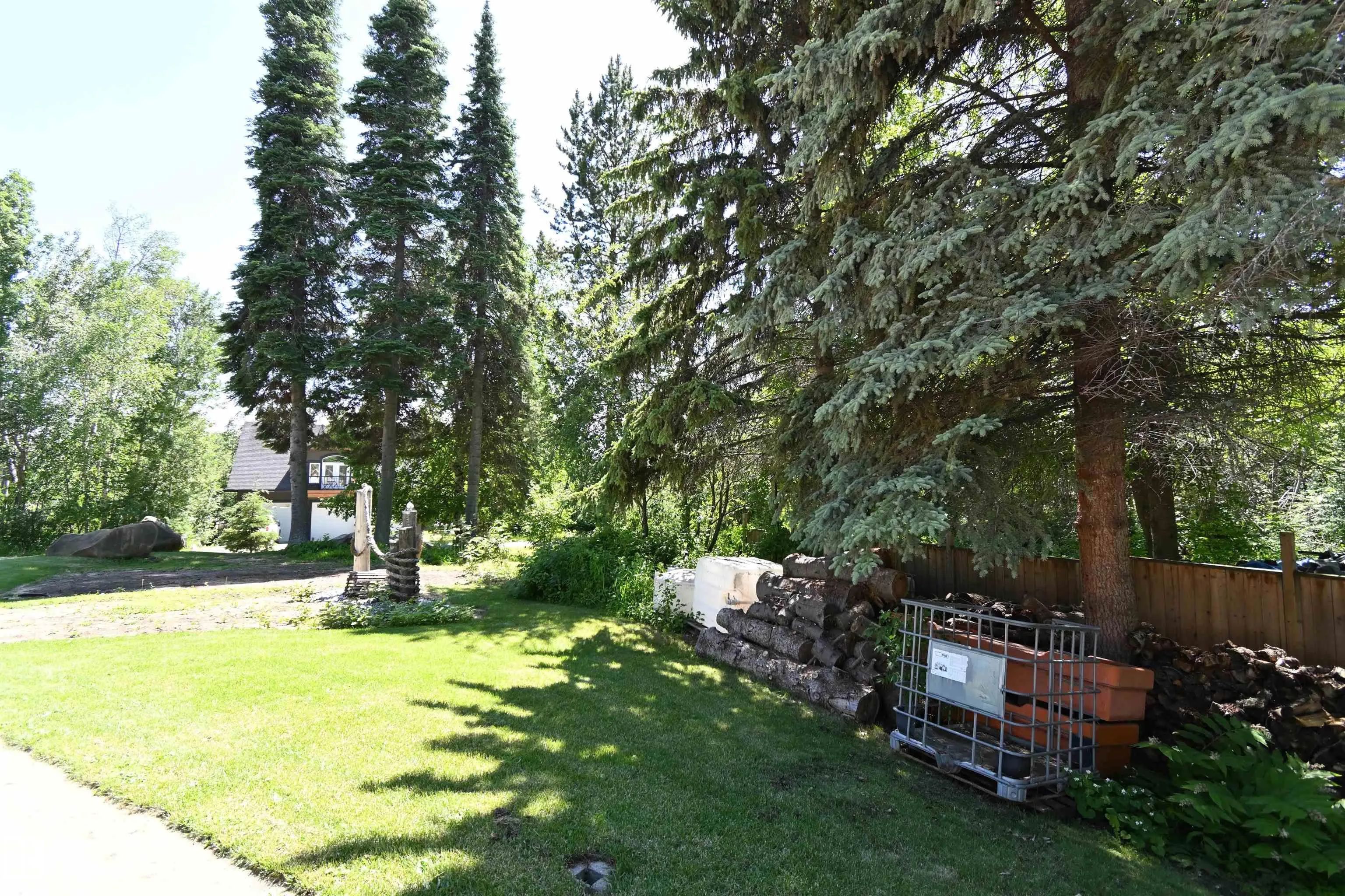 4521 LAKESHORE Road