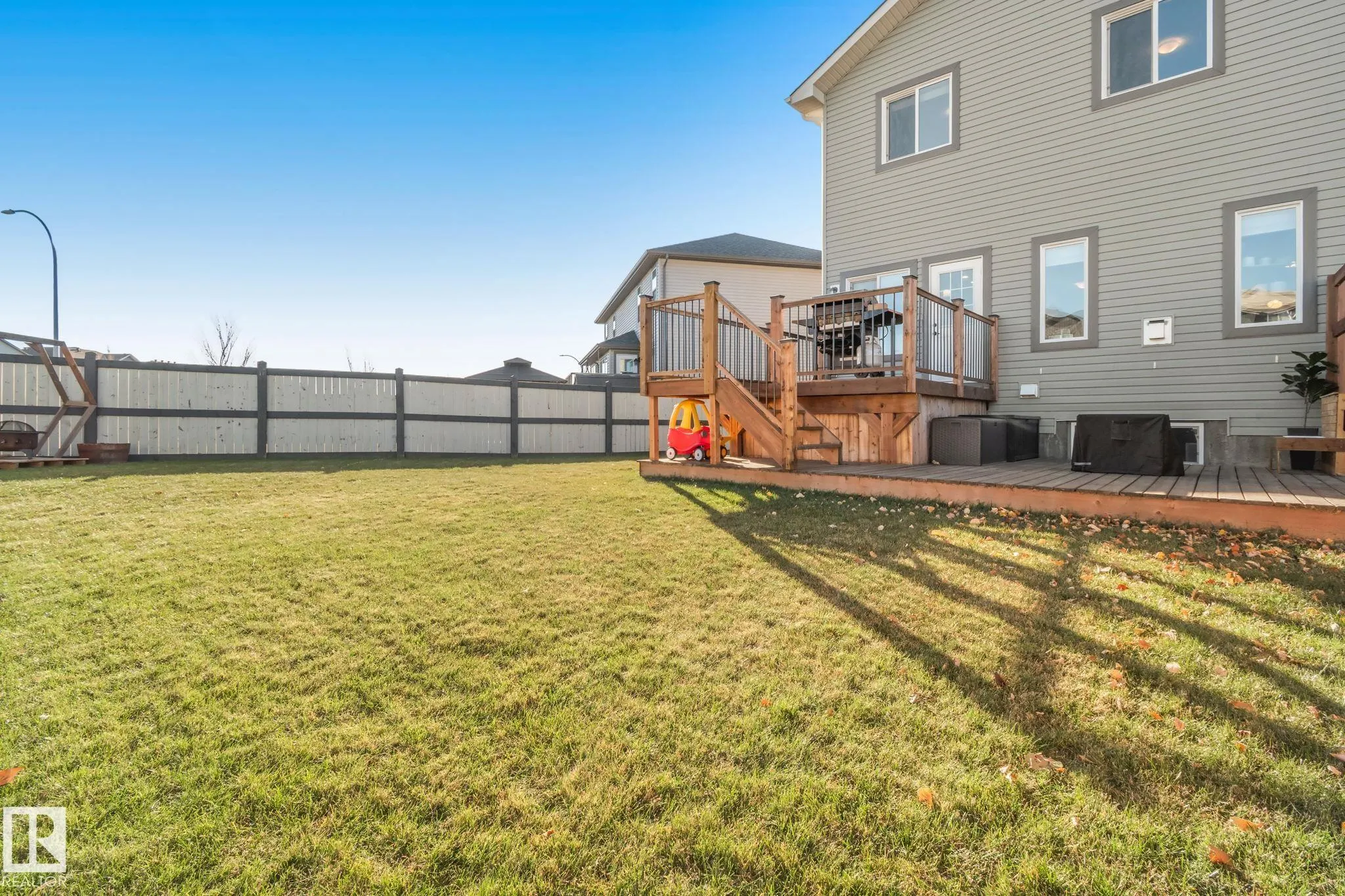 25 MCLEAN Court